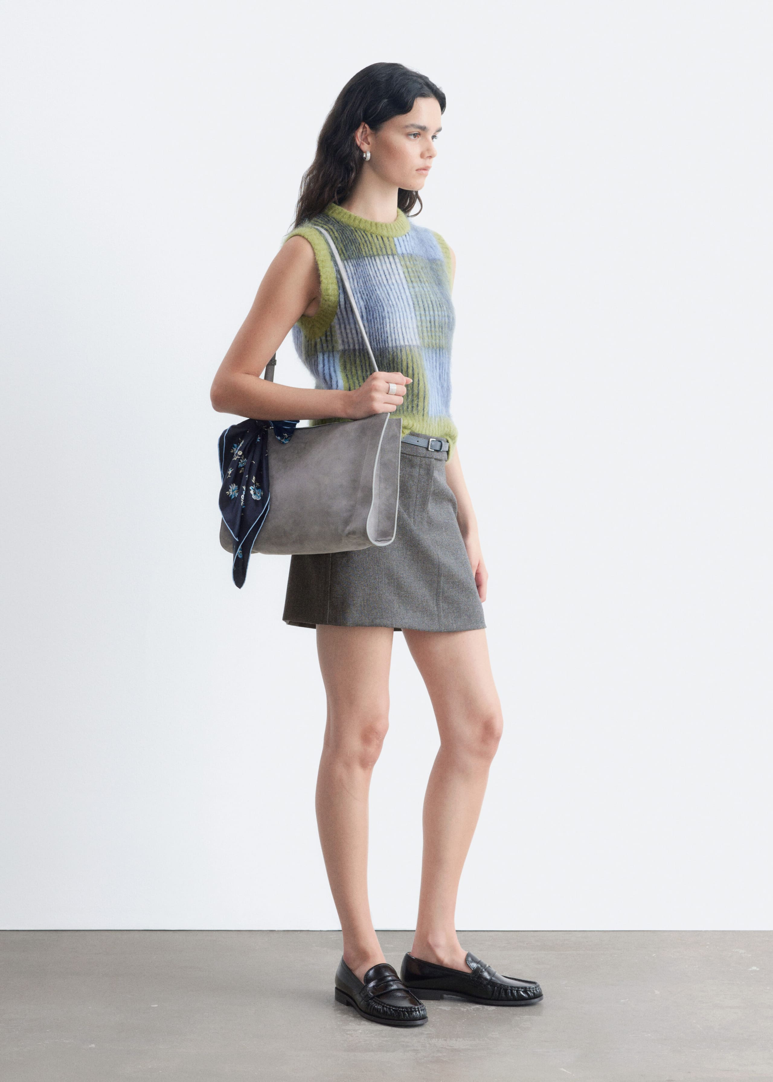 Minirock aus Wolle - Taupe - Lookbook