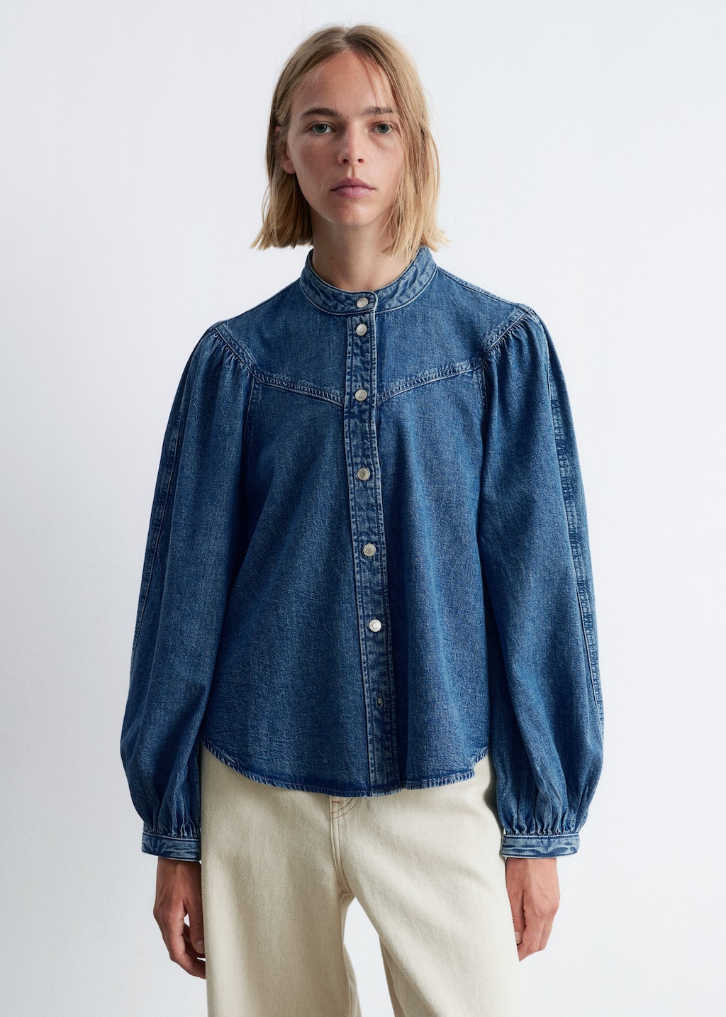 Image of Jeansbluse mit Puffärmeln