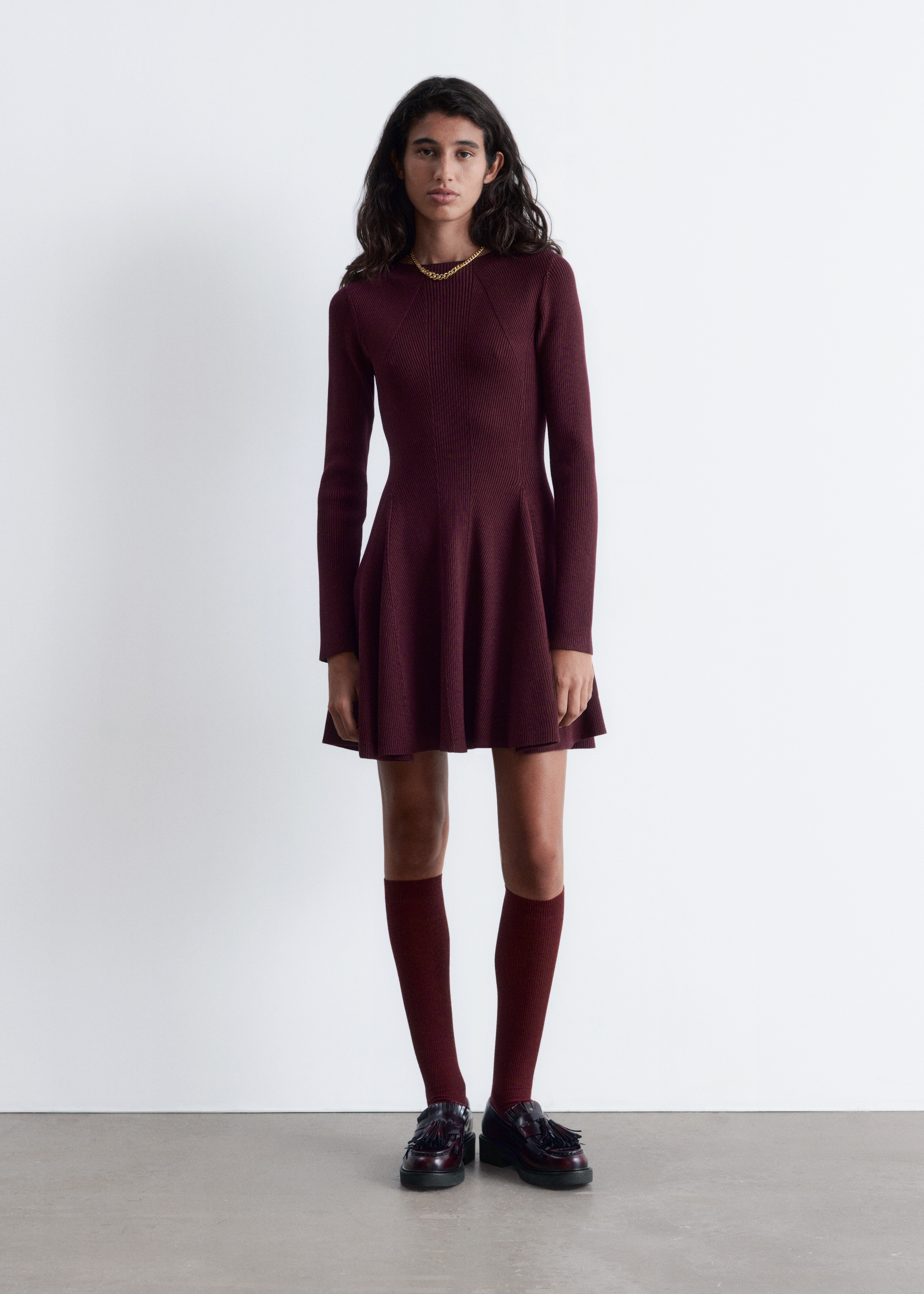 Minikleid aus Rippstrick - Weinrot