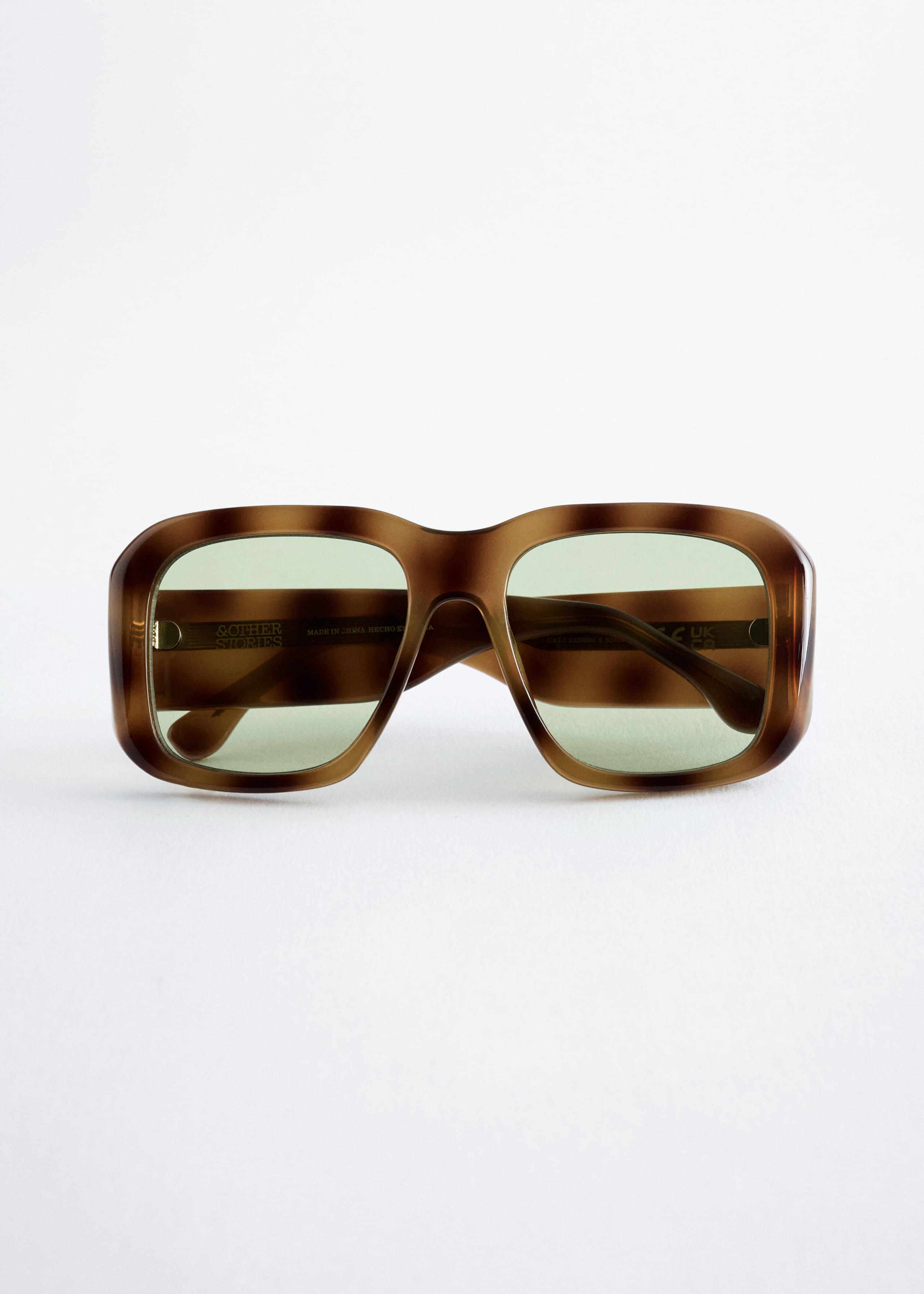 Oversized Sunglasses - Brown/Tortoiseshell - Still Life
