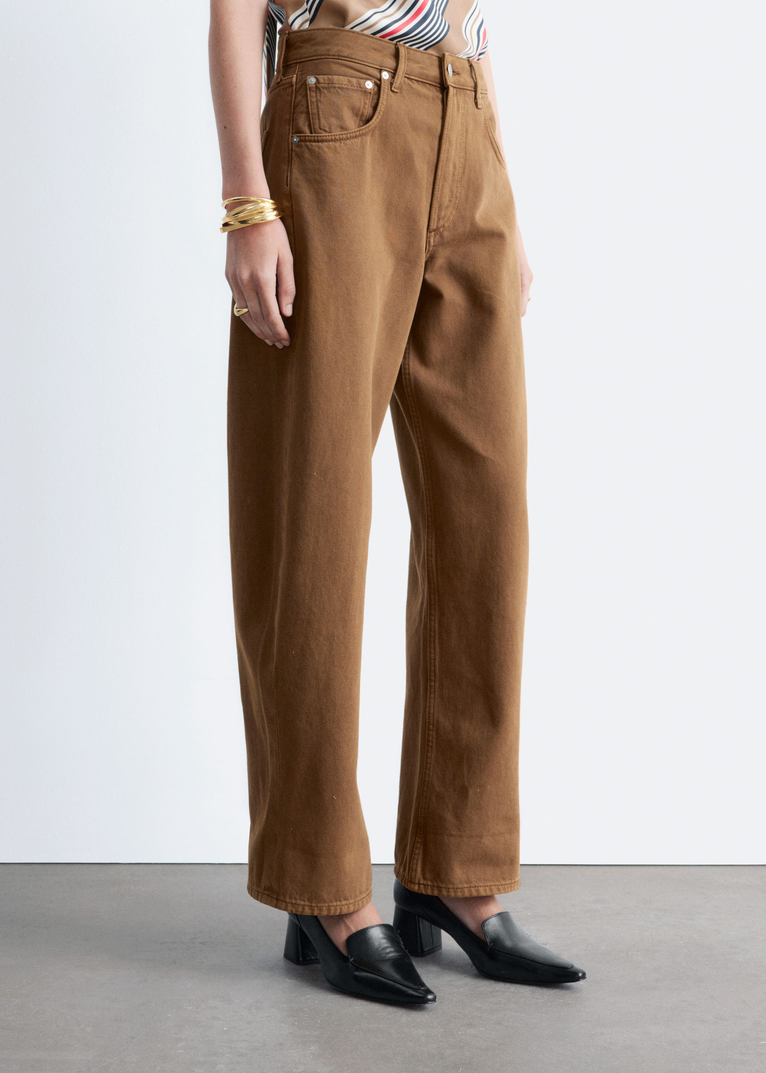 Image of Barrel-Leg Jeans