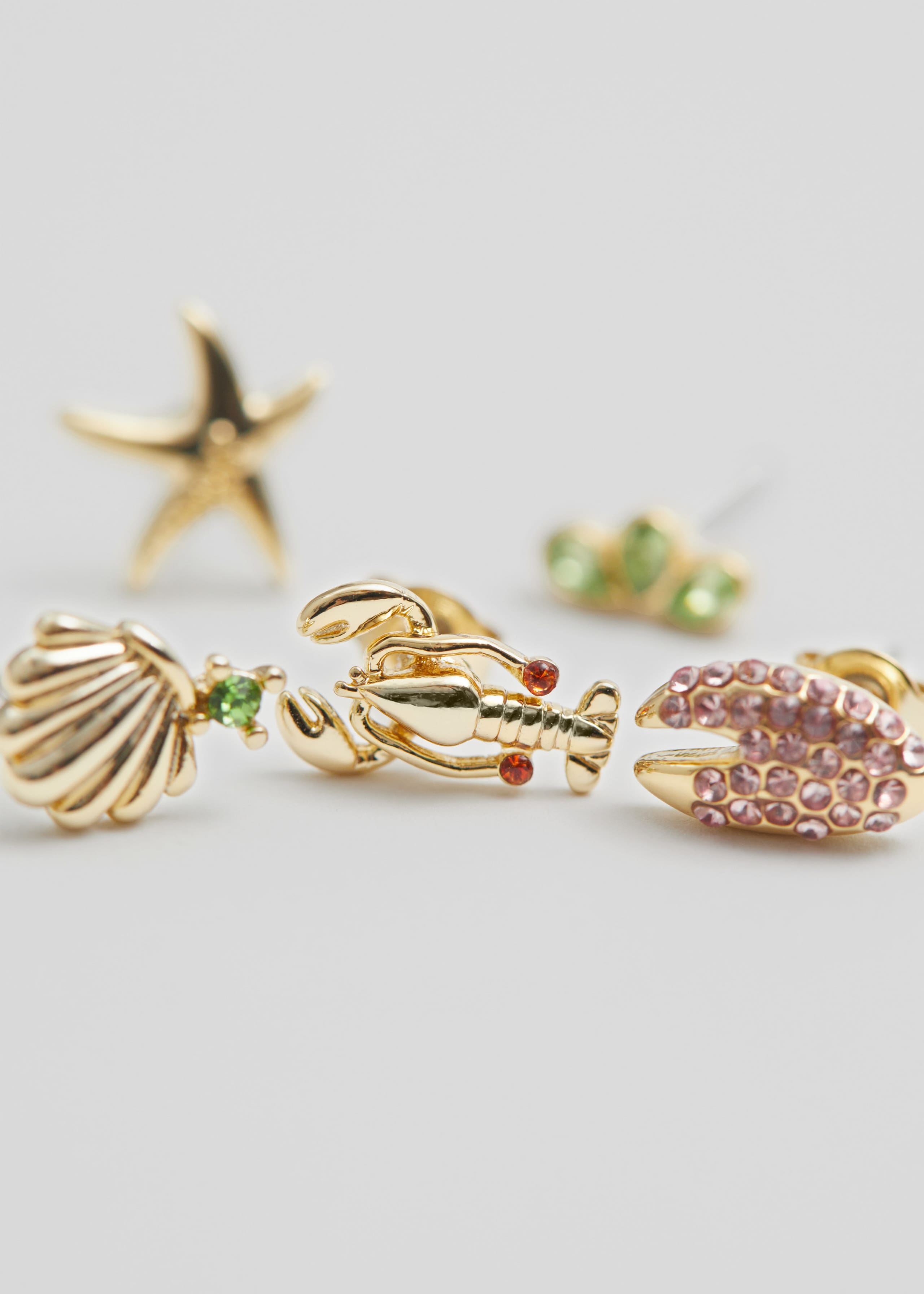 Oceanic Stud Earring Set - {{variantName}} - Descriptive Detail