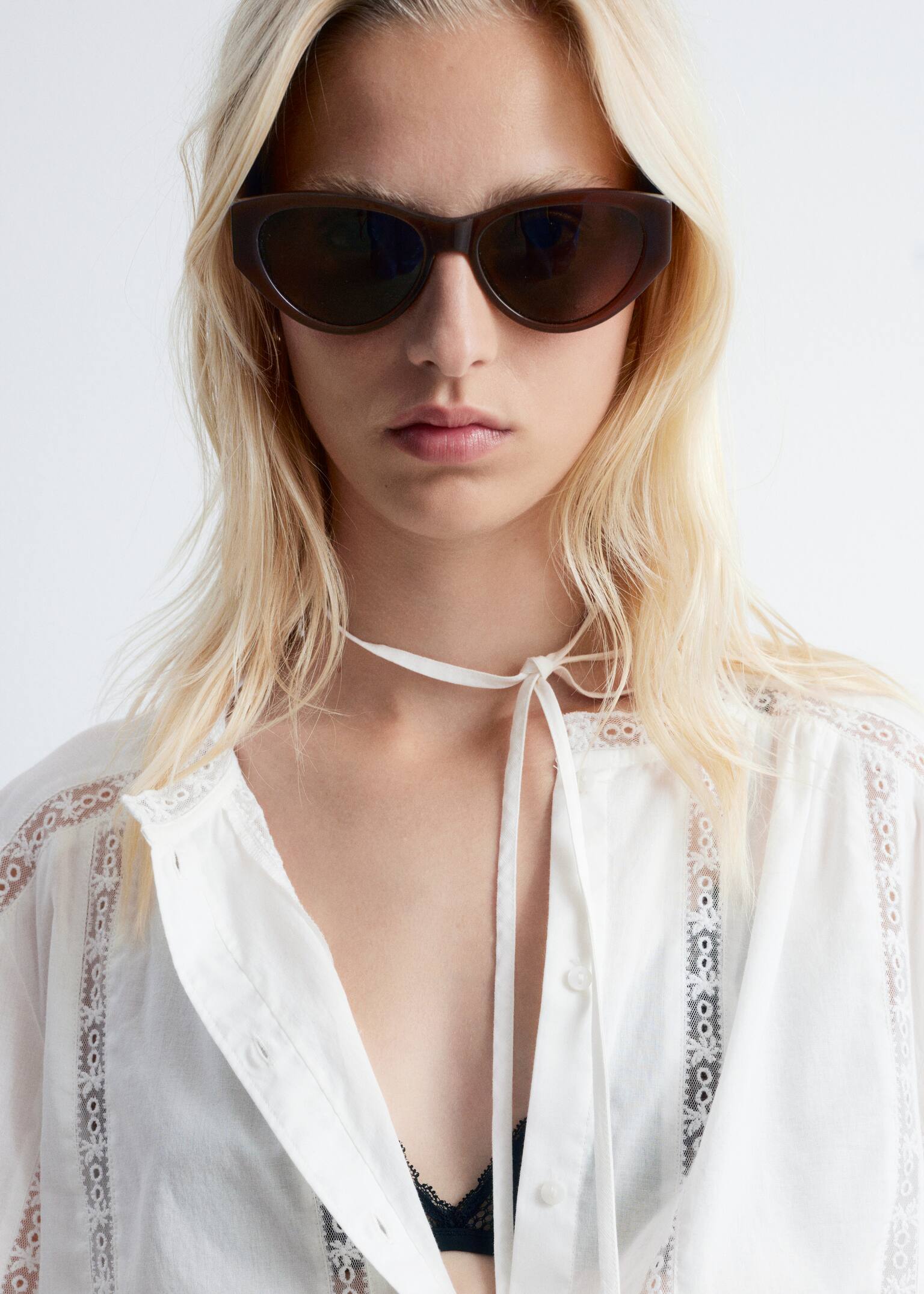 Blouse ample bordée de dentelle - Blanc/Noir - 3