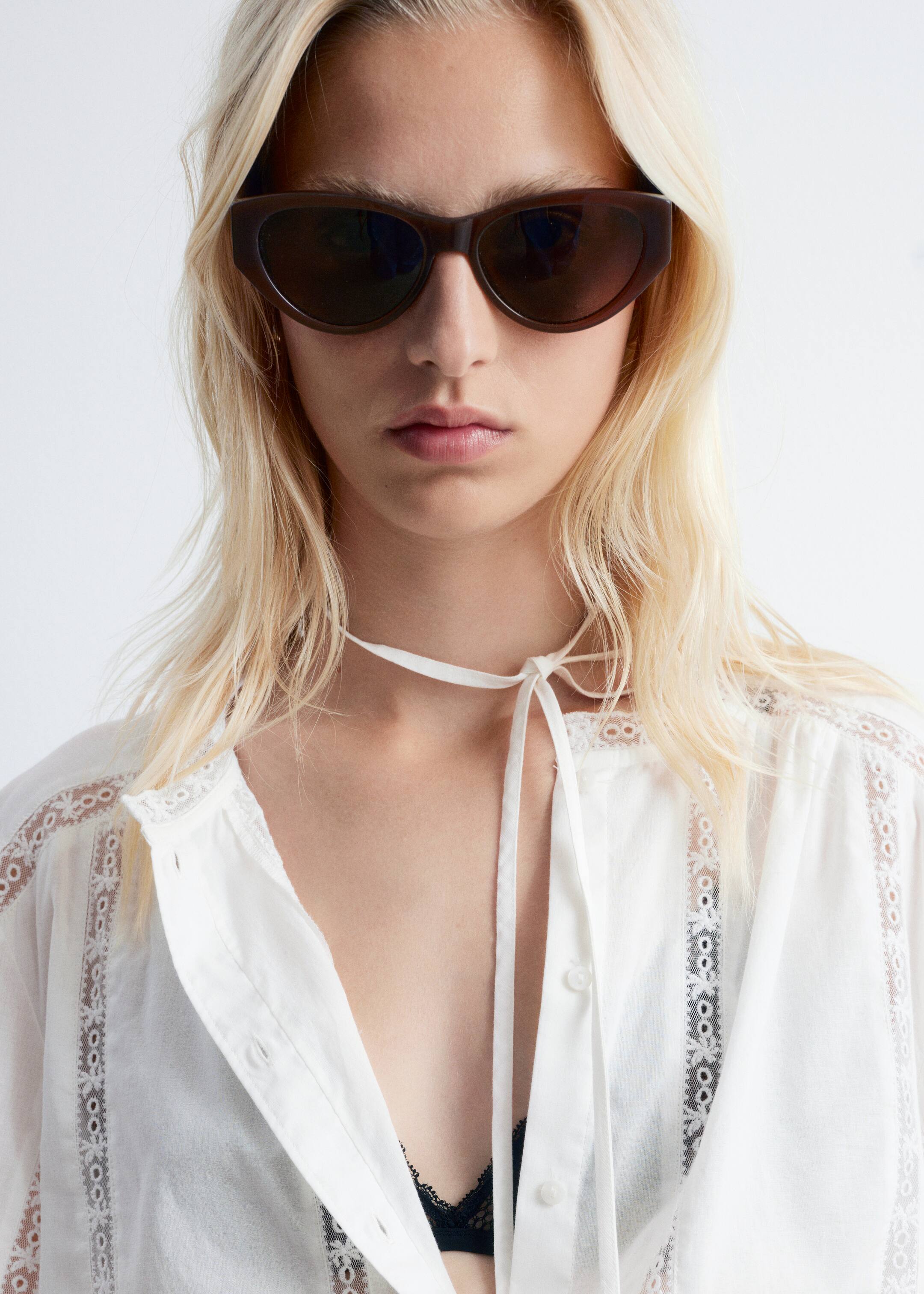 Visualizza immagine più grande: Camicetta voluminosa con finiture in pizzo - Bianco - DONNA | H&M IT 4