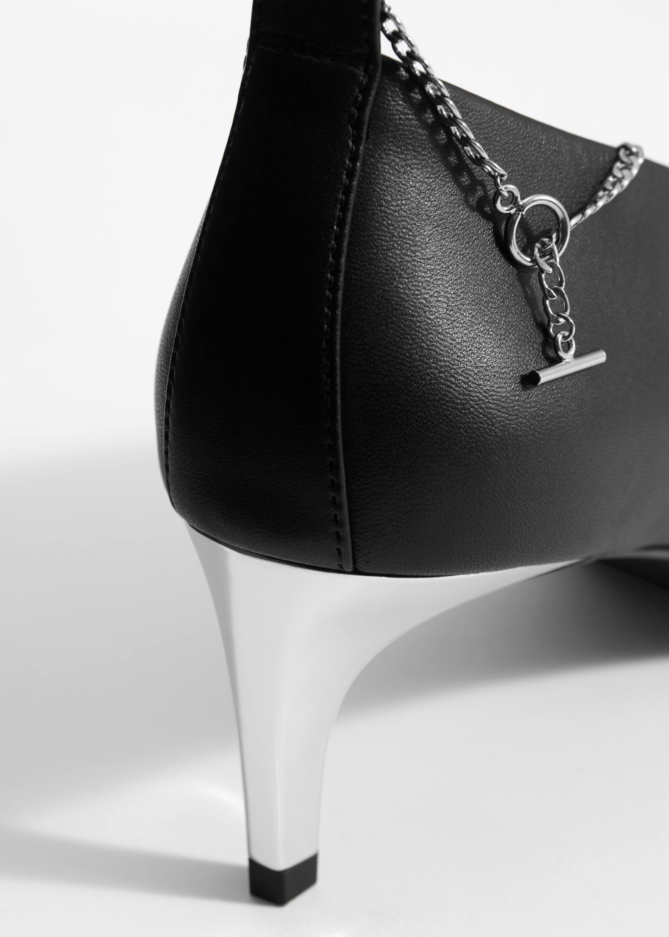 Ingrandisci l'immagine: Chain Embellished Pumps - Black - DONNA | H&M CH 3