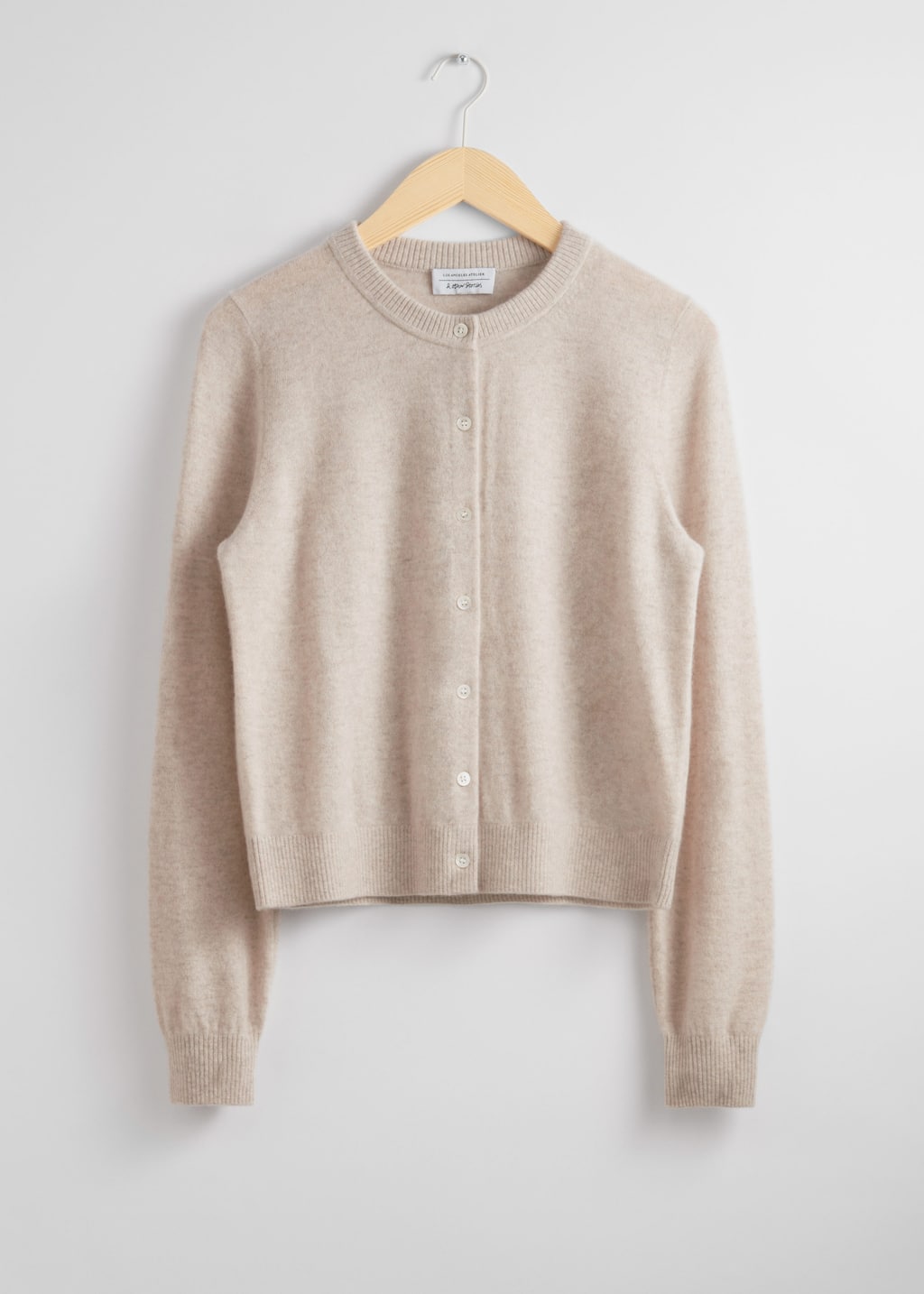 Figurnära kashmirkofta – Beige – stilleben