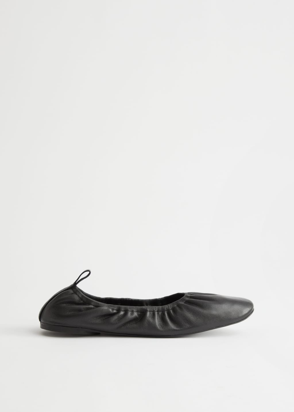Gathered Leather Ballerina Flats - Black - Still Life
