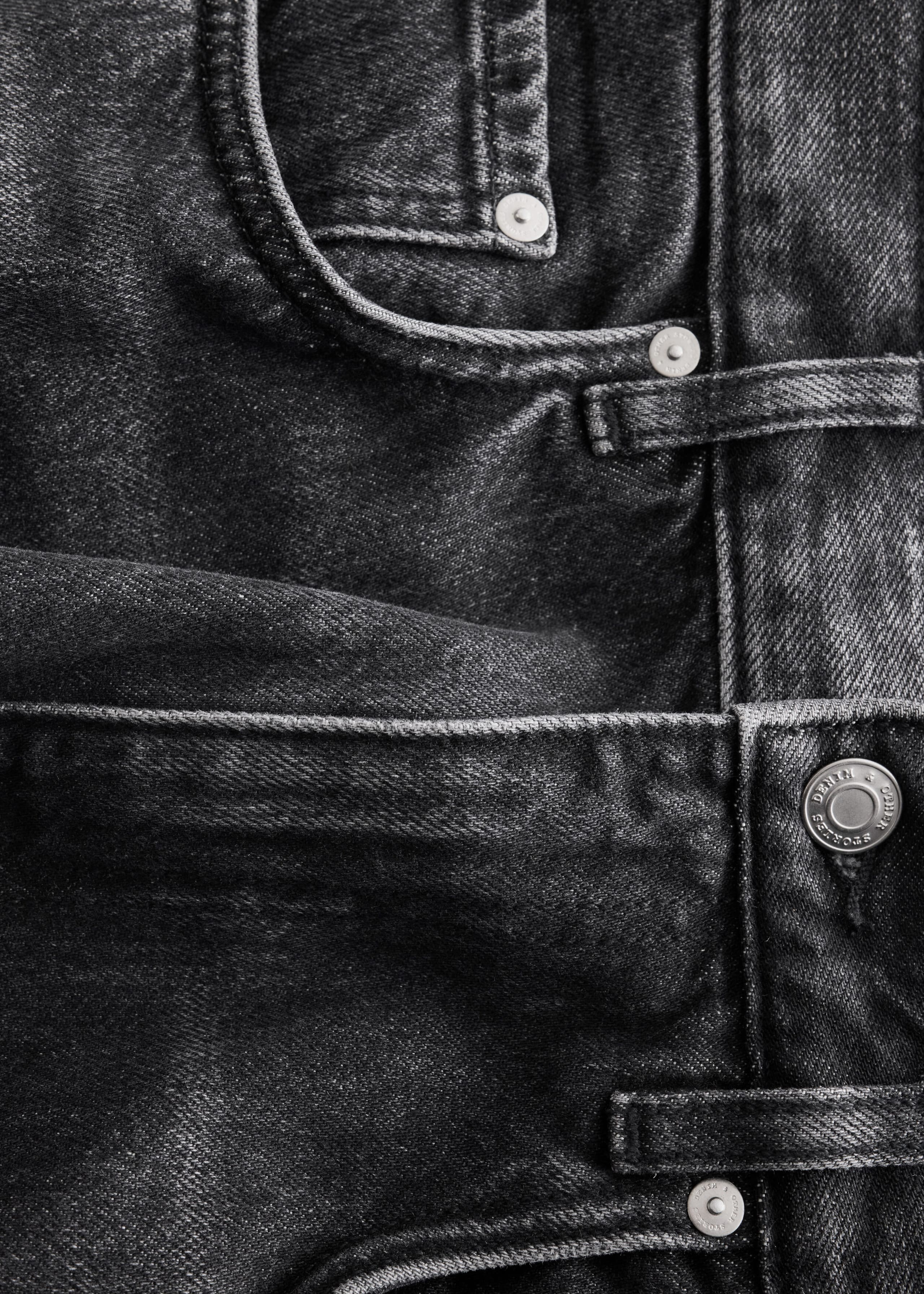 Barrel-Leg Ankle Jeans - {{variantName}} - Descriptive Detail