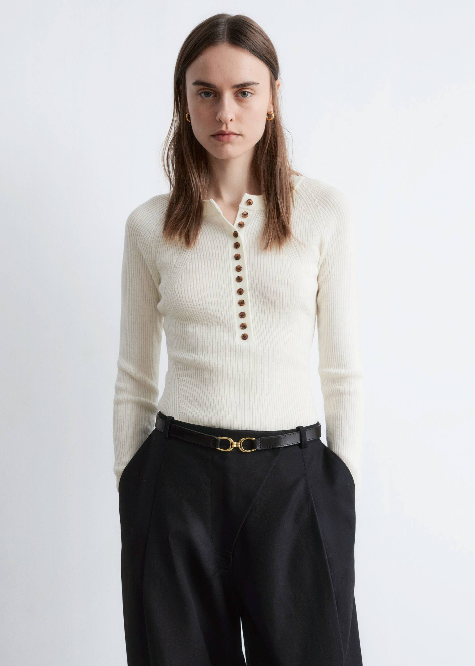 Полуплакетен вълнен топ - Кремаво - 5