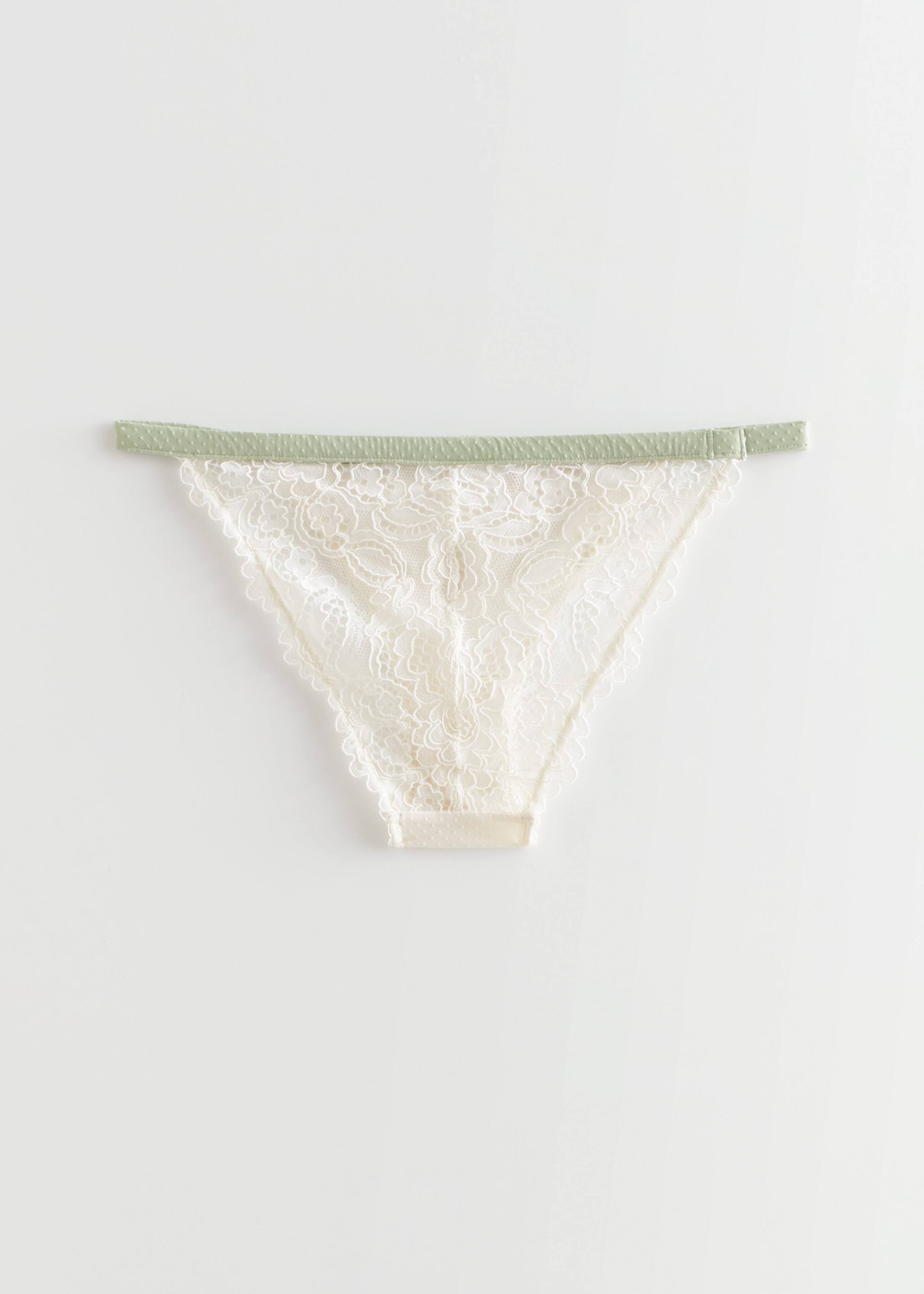 FloralLaceBriefs - Mint - Bodegón