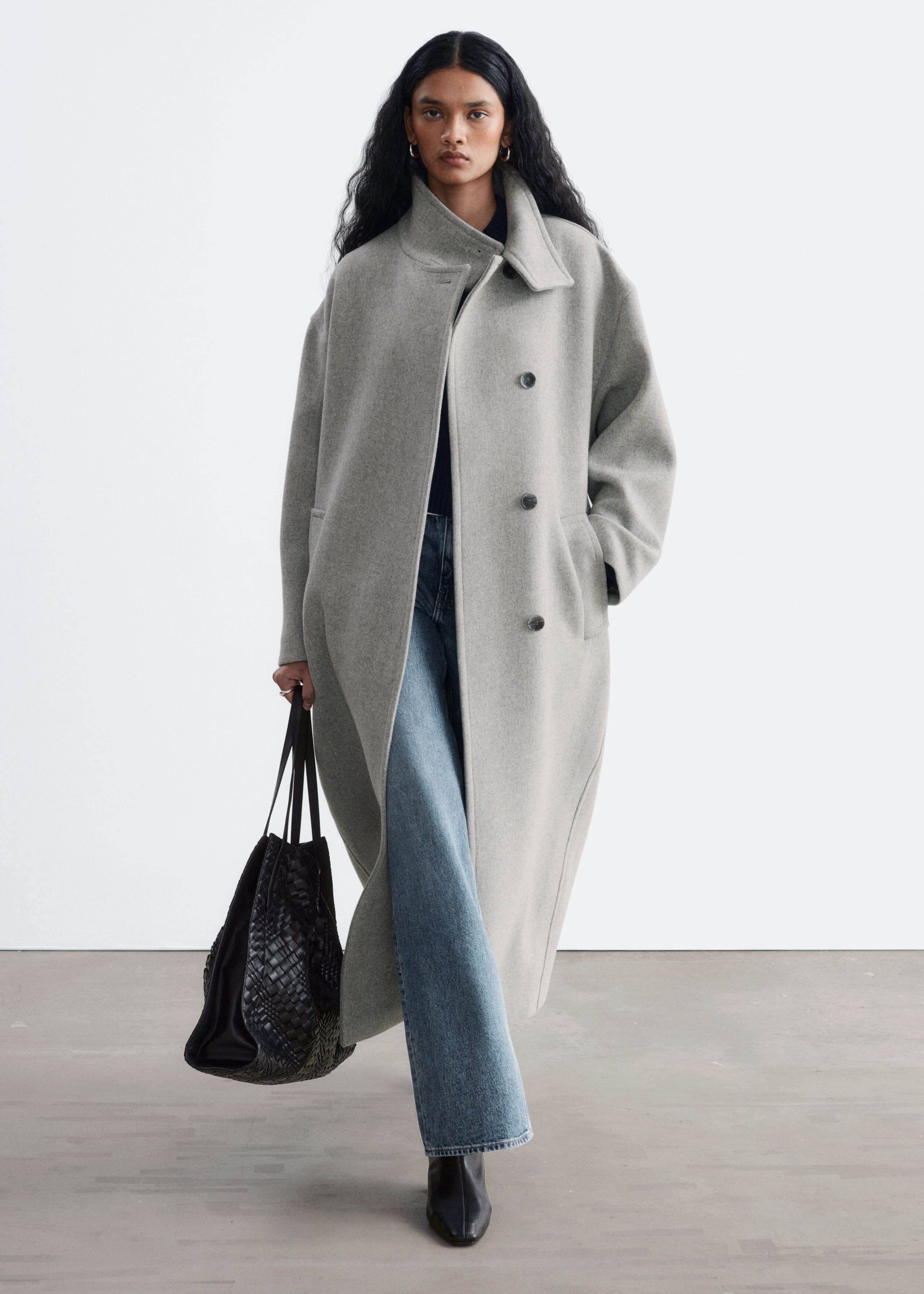 Oversized Coat - Light Grey - Lookbook