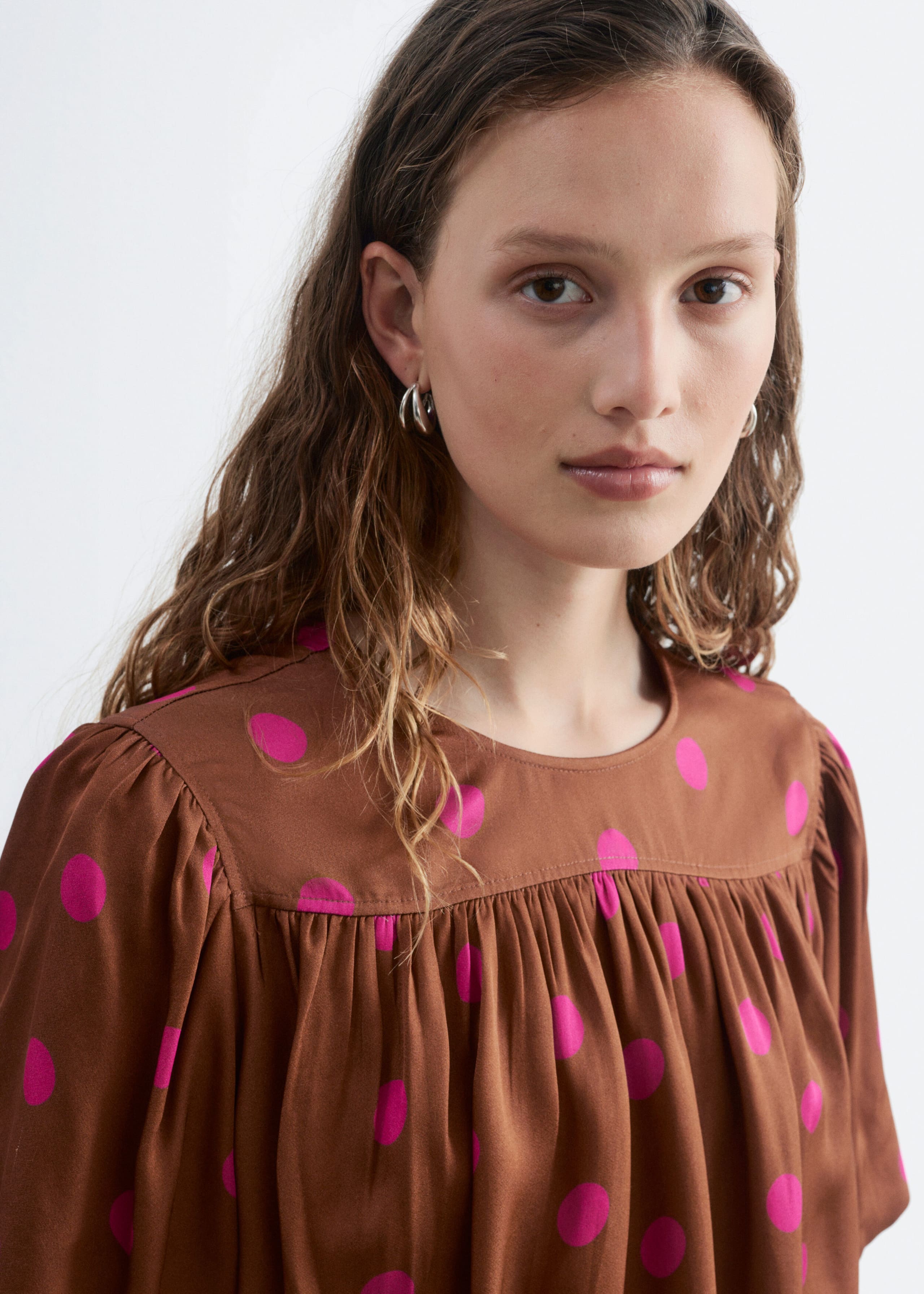 Gathered Crop Top - Brown/Dots - Lookbook