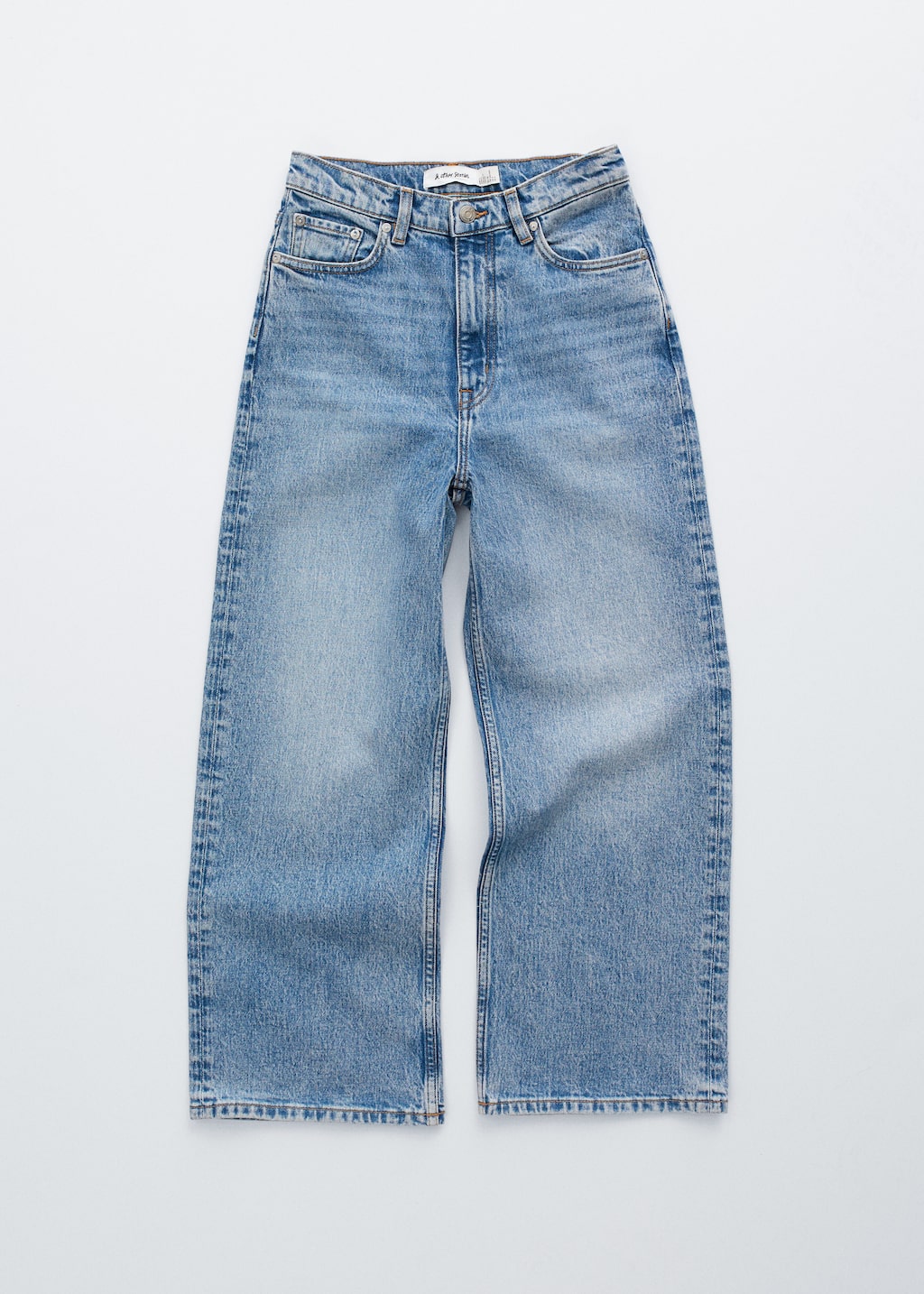 Cropped Wide-Leg Jeans