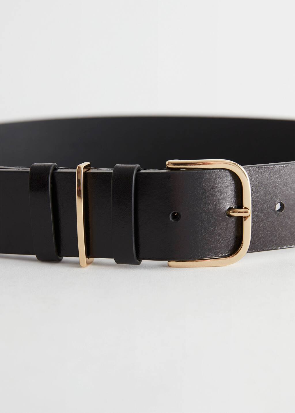 Leather Belt - {{variantName}} - Descriptive Detail