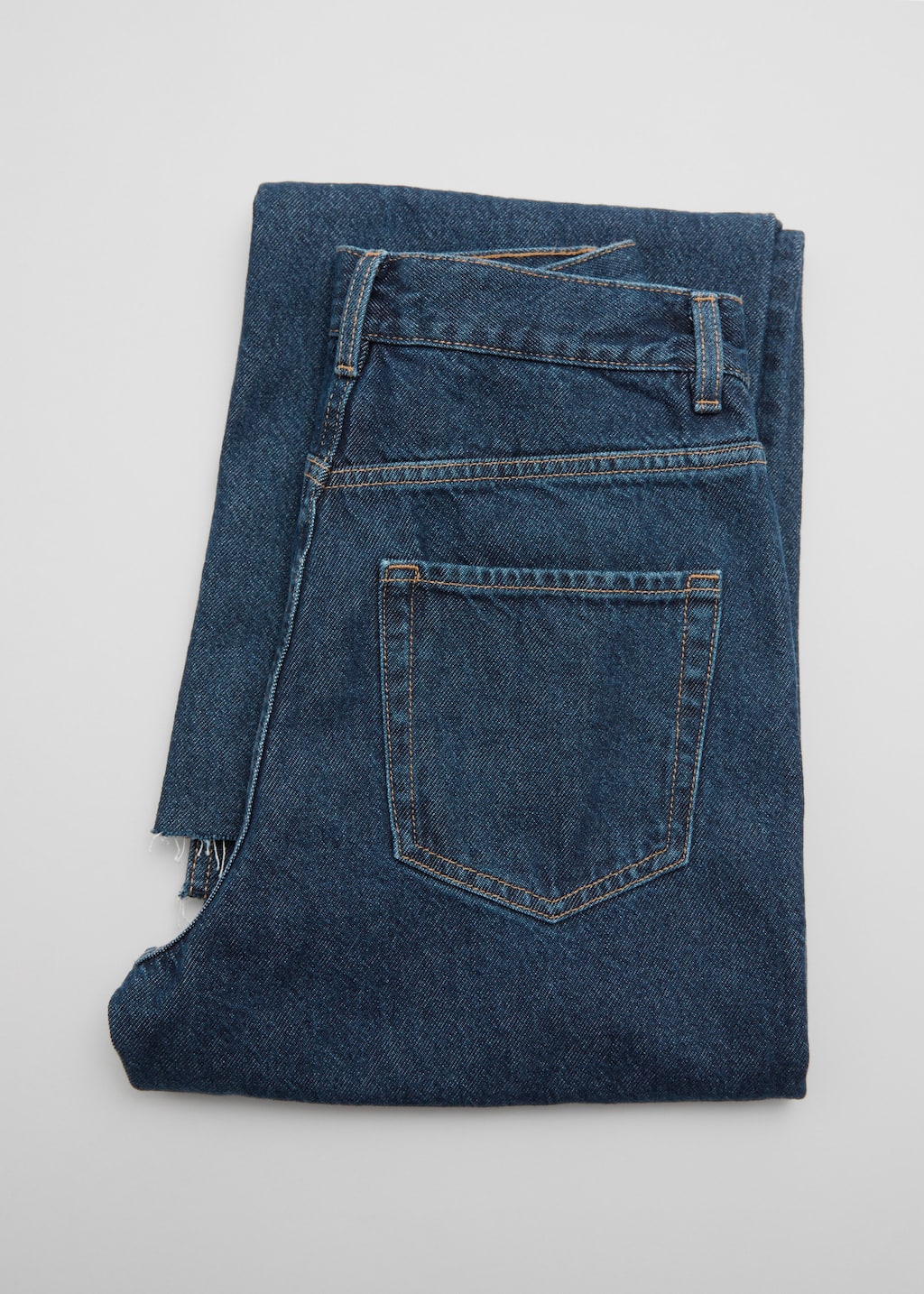 Jean droit taille haute - {{variantName}} - Descriptive Detail