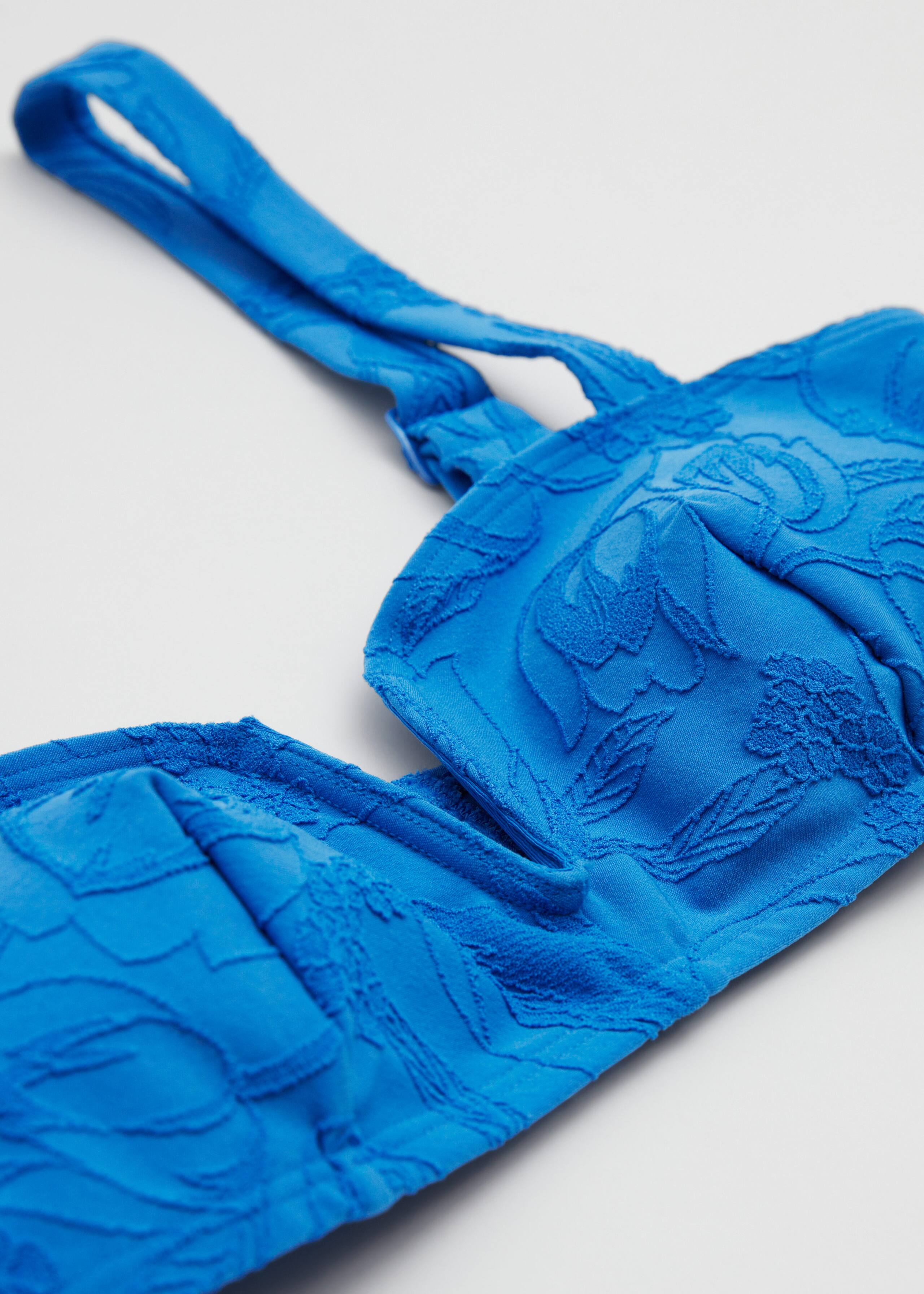 Tulip Textured Bikini Top - {{variantName}} - Descriptive Detail