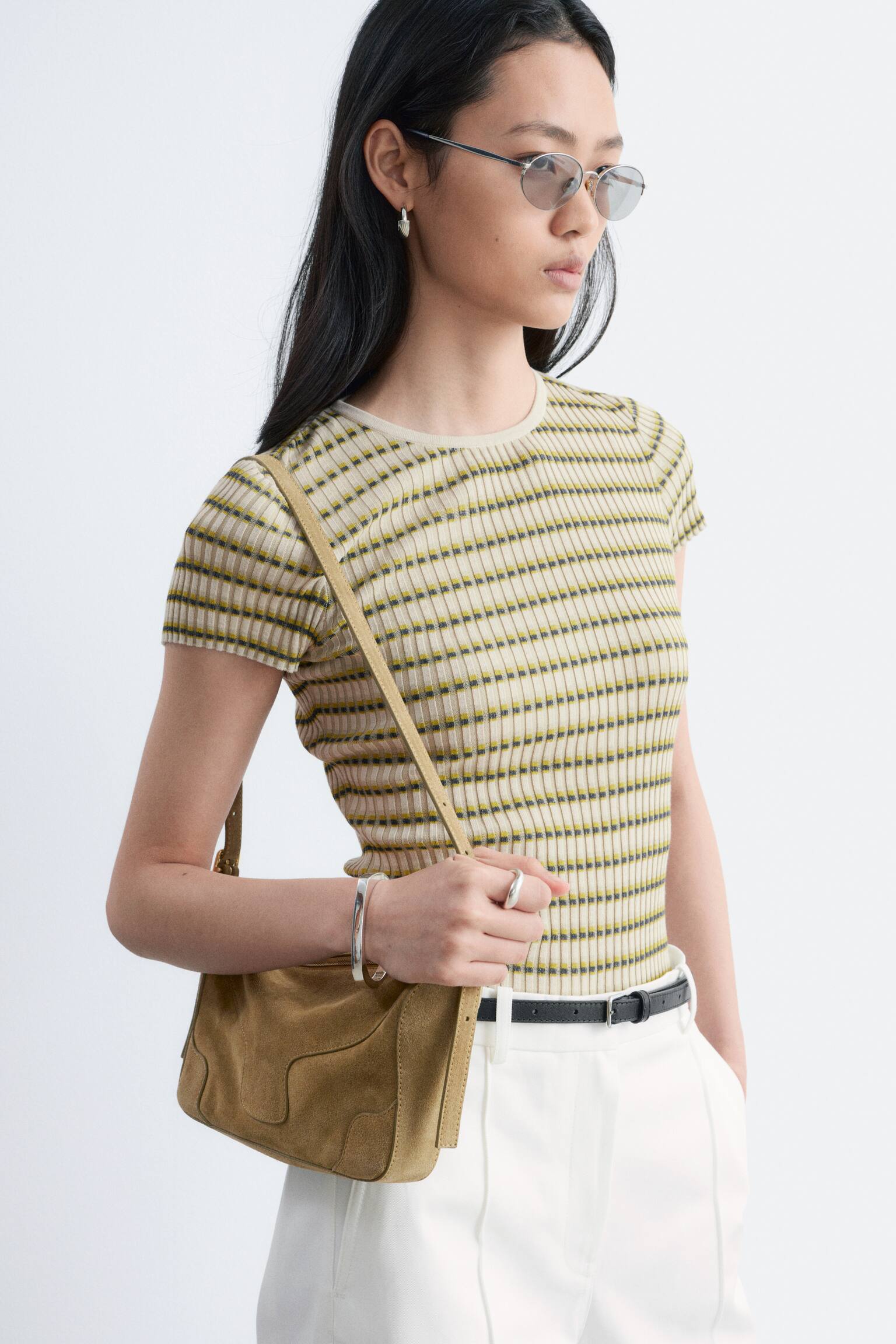 חולצת טי בסריגת ריב עם פסים - 7