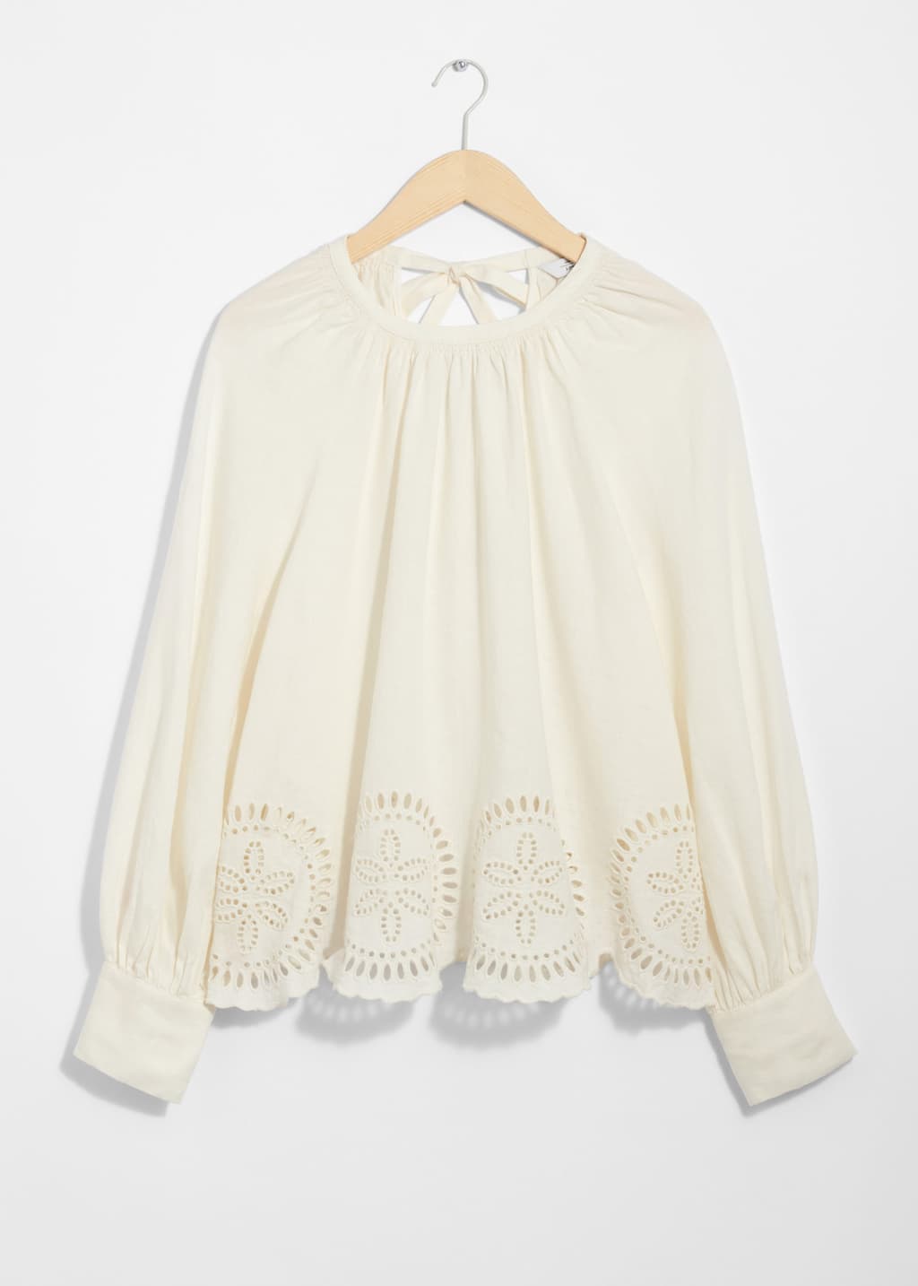 Image of Blusa de lino con espalda abierta