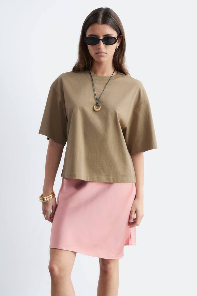 Camiseta de algodón de silueta cuadrada - Beige/Blanco/Negro/Blanco/Lunares/Azul oscuro/Gris/Blanco/Negro - 1