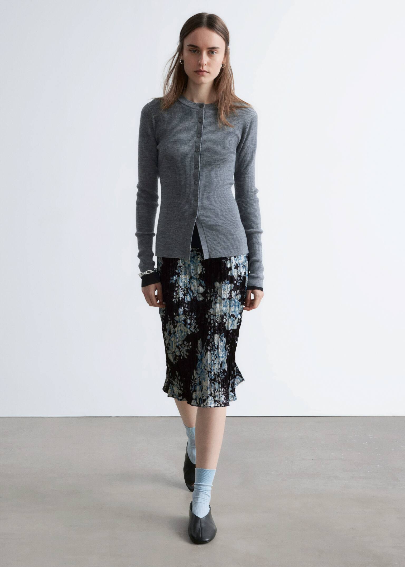 Rib-Knit Merino Wool Cardigan - Grey Melange - 4