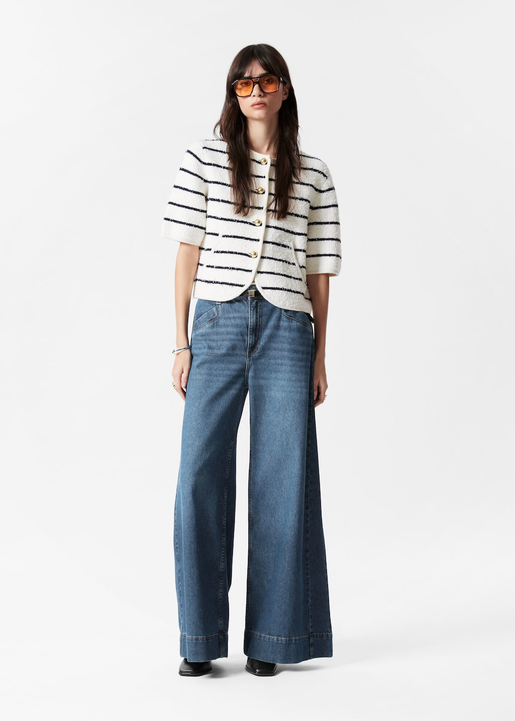 Texturstickad cardigan med kort ärm – Svart – lookbook