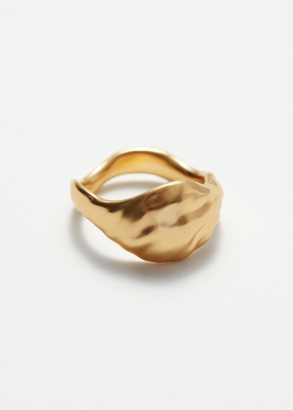Skulpturierter Ring