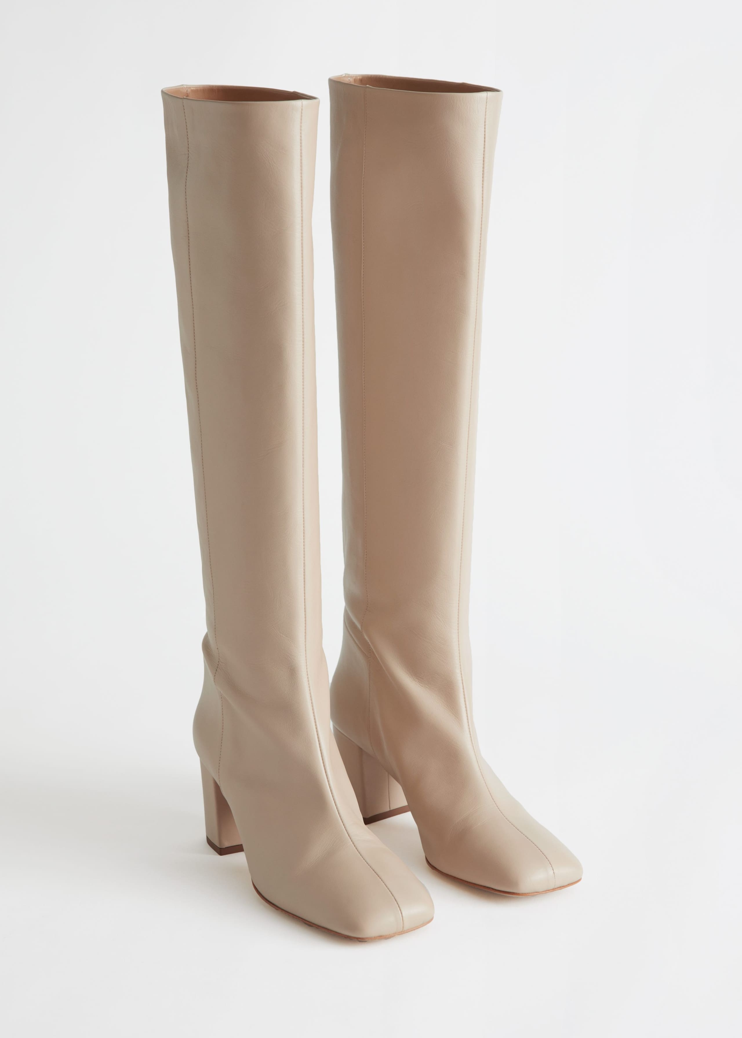 Squared Knee High Leather Boots - Beige - Bodegón