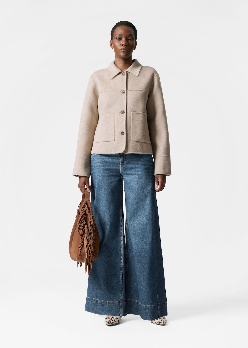 Wolljacke mit Kragen - Schwarz - Lookbook