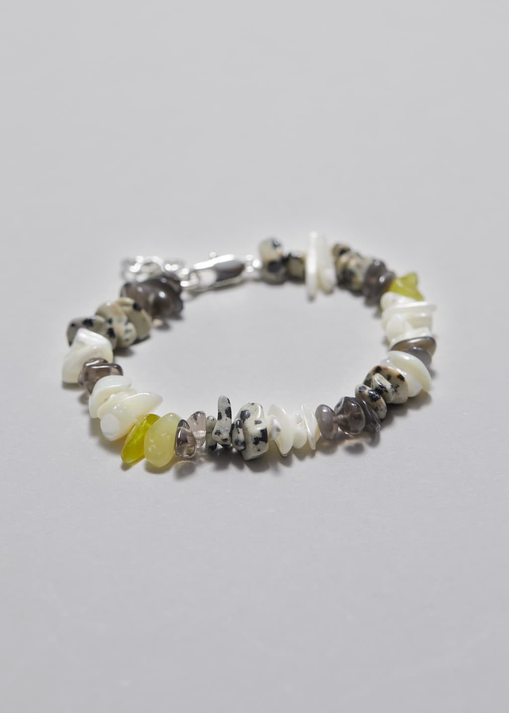 Pulsera multipiedra - Lima/Gris/Plata - Bodegón