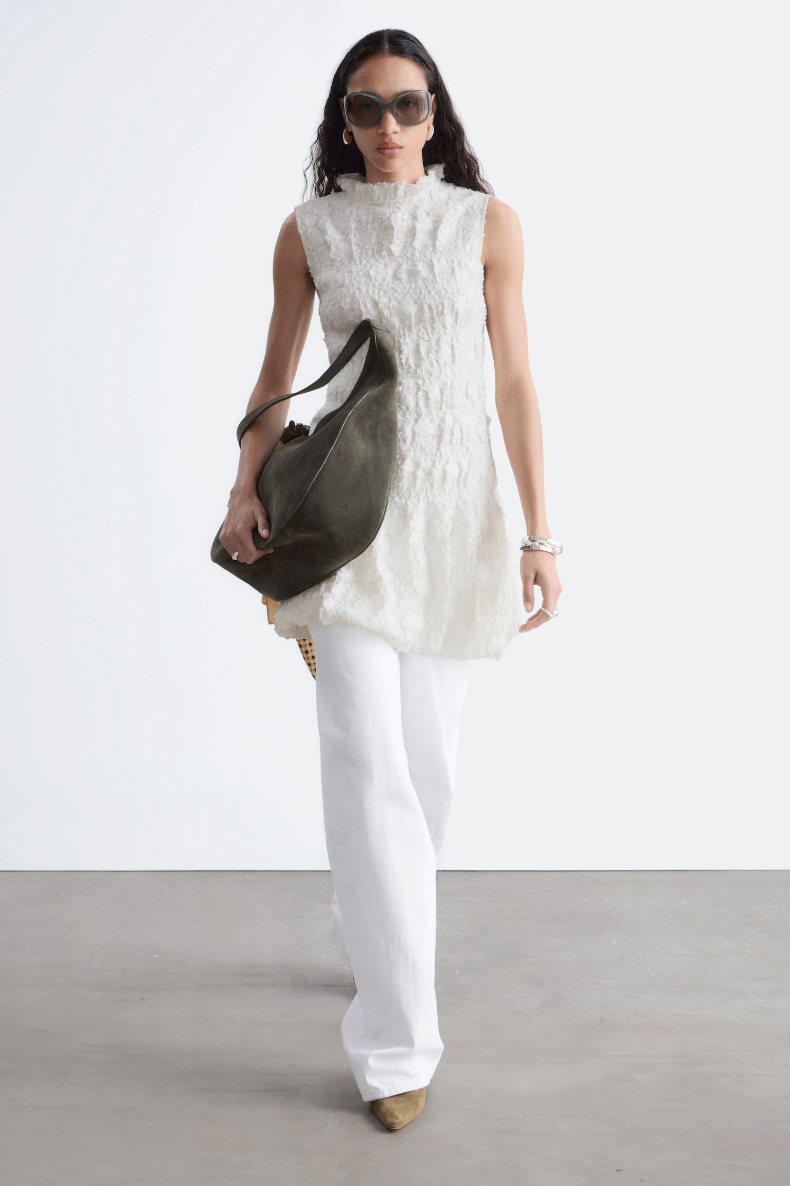 Gesmokte mini-jurk - White - 6