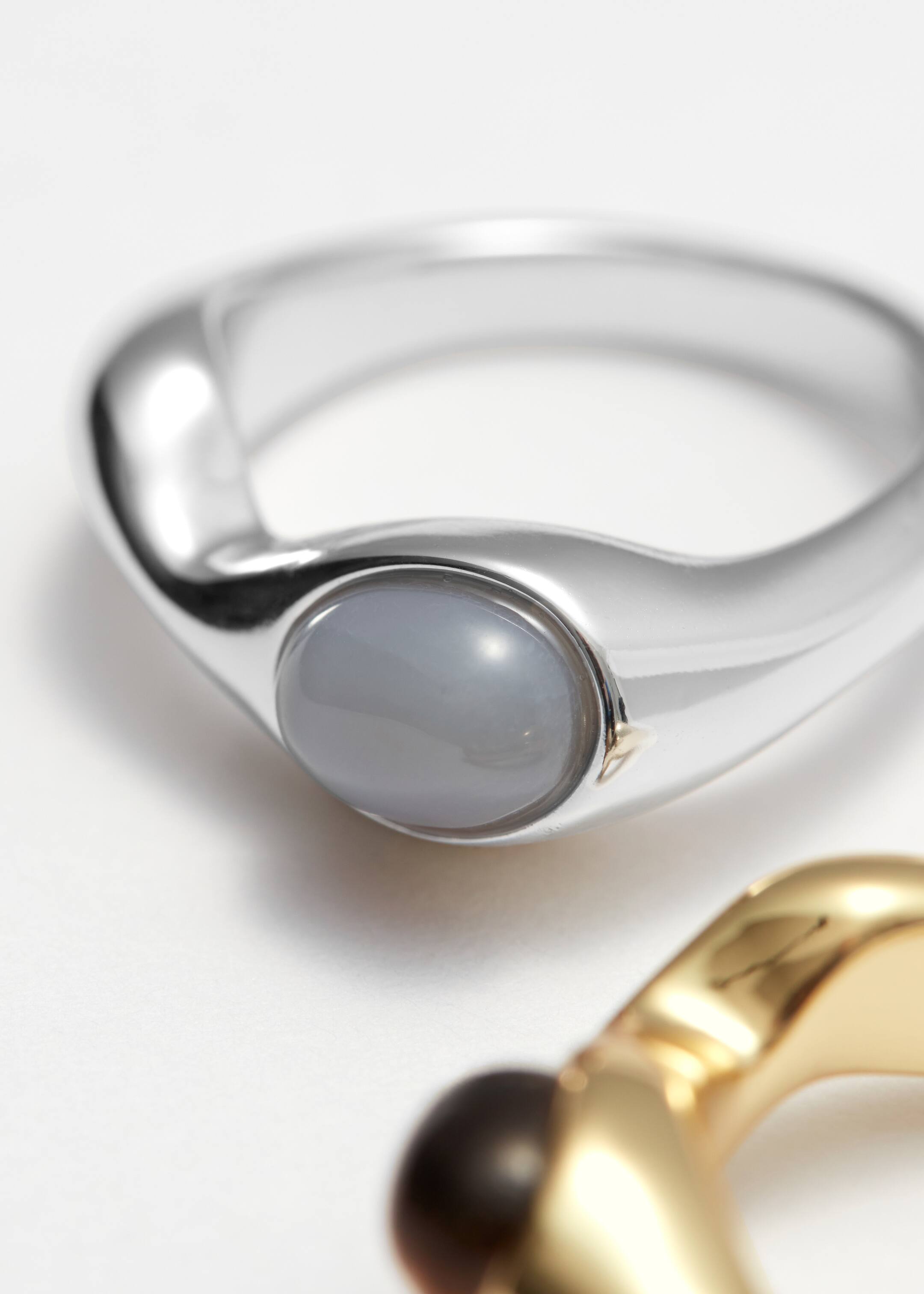 Ver imagen más grande: Anillo de piedra asimétrico - Plata - MUJER | H&M ES 2