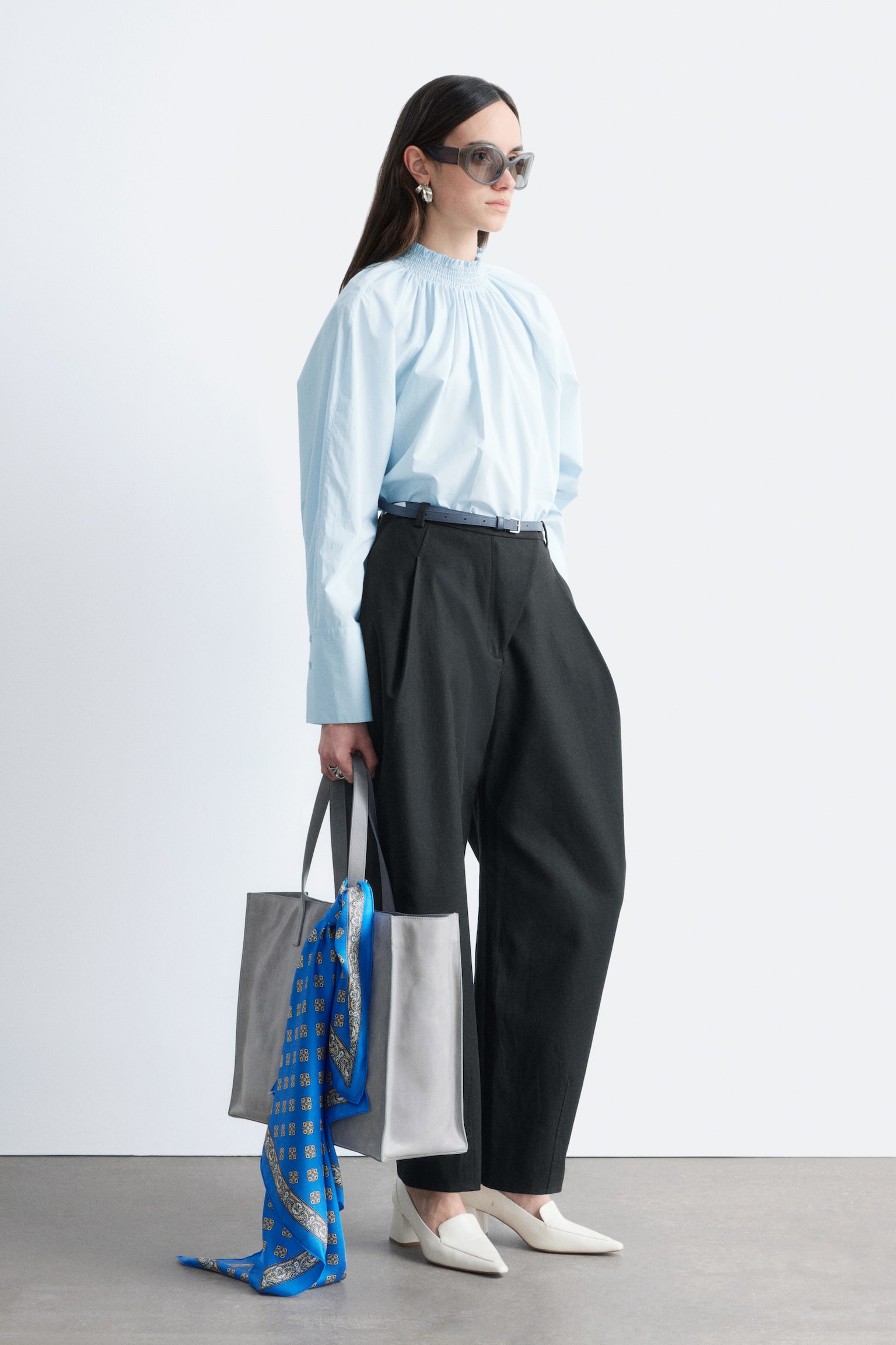 Blusa fruncida de cuello alzado - Azul claro - 5