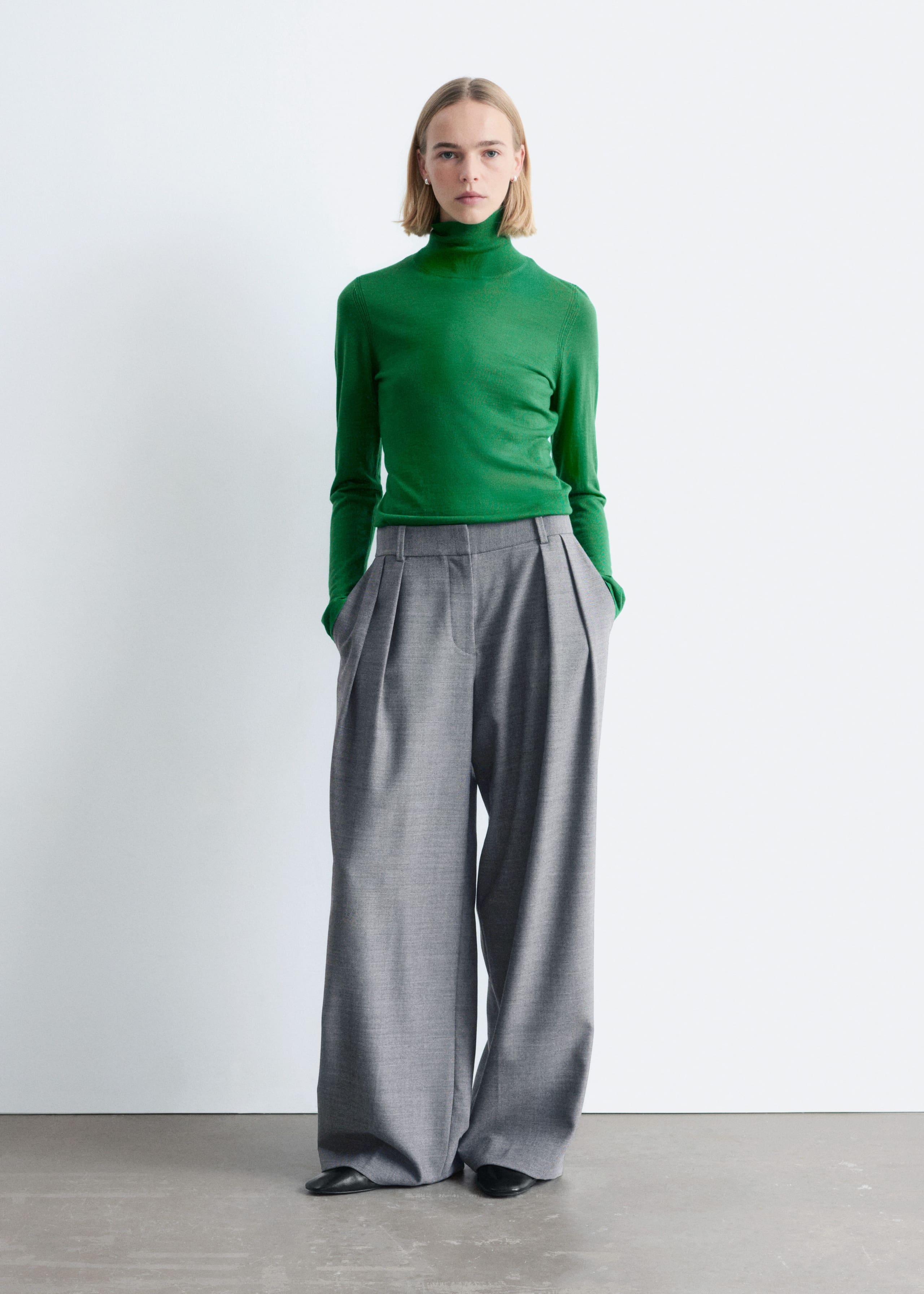 Satinhose mit Kordelzugbund