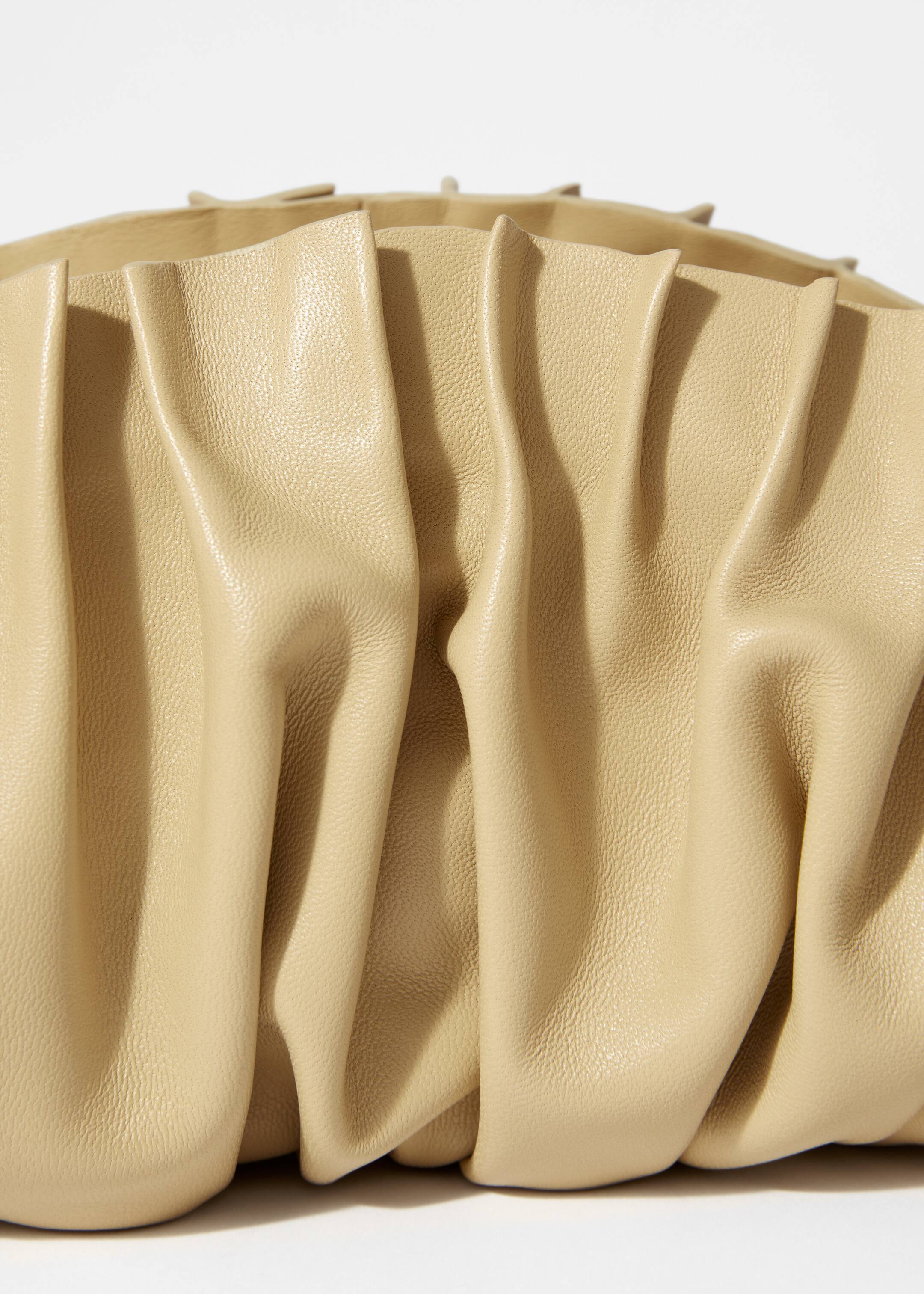 Agrandir l'image: Pochette moulée en cuir - Jaune clair - FEMME | H&M FR 4