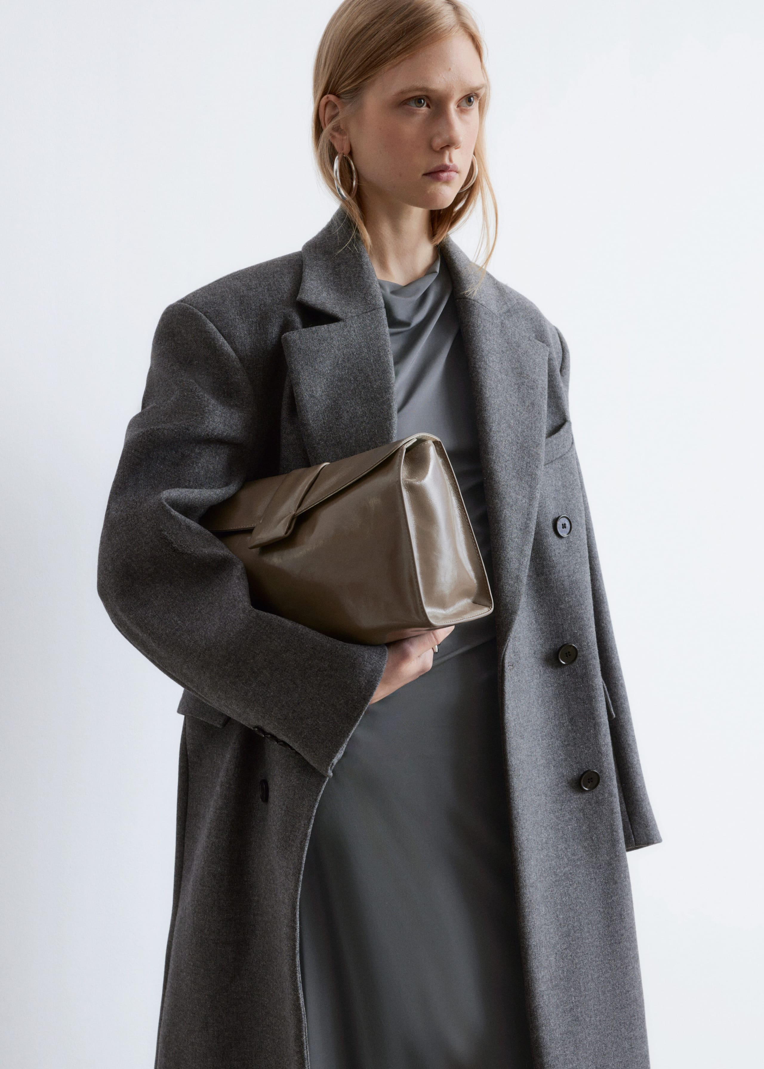 Image of Clutch aus weichem Leder