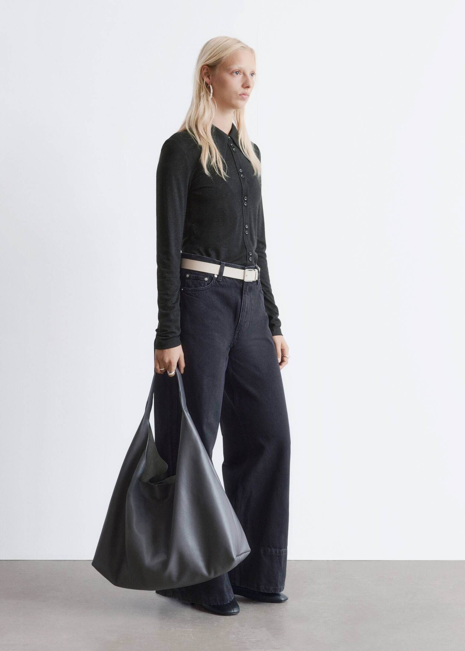 Long Wide-Leg Jeans - Washed Black/Blue - 6