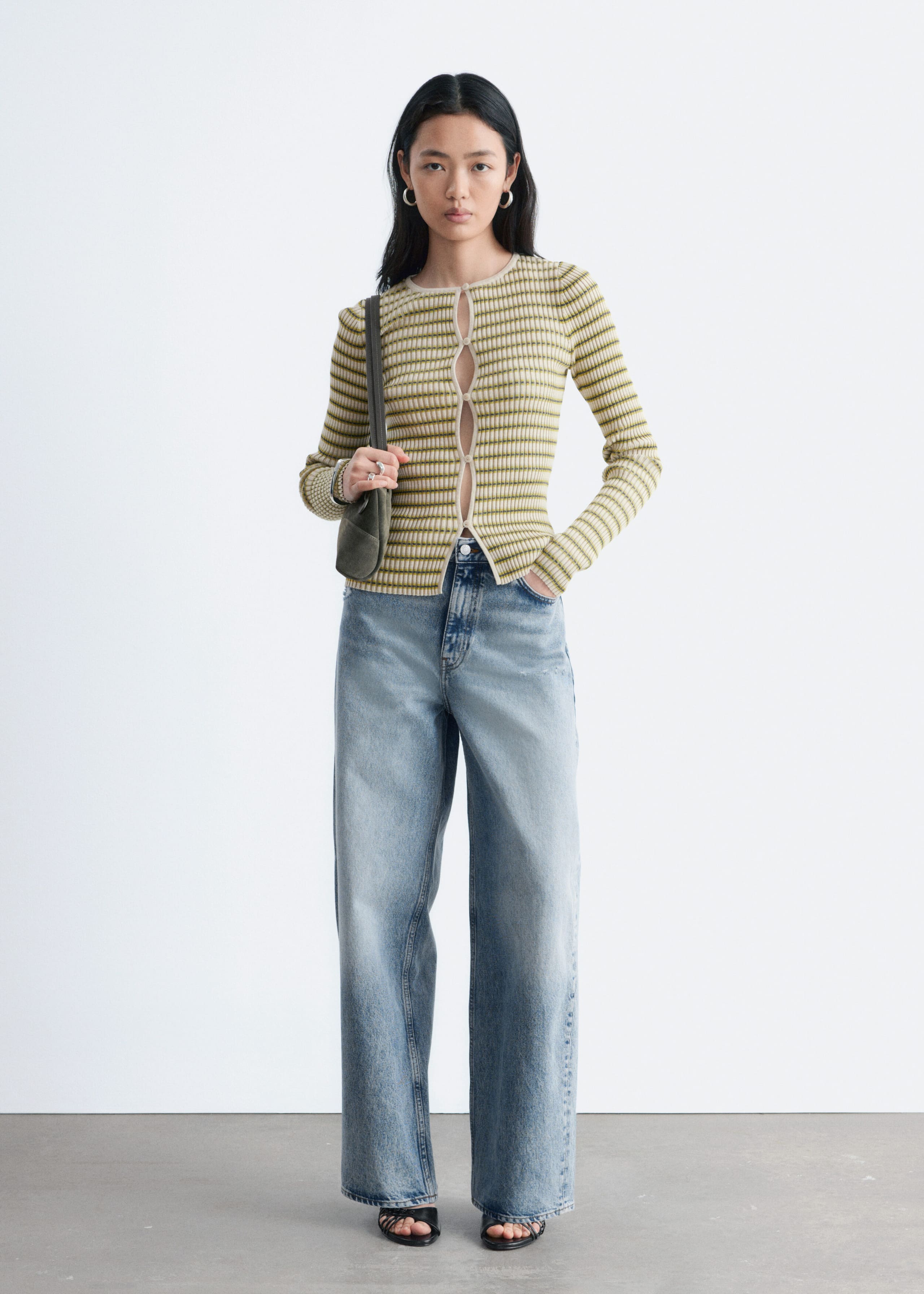 Image of Cardigan in maglia a coste con fessure sul davanti