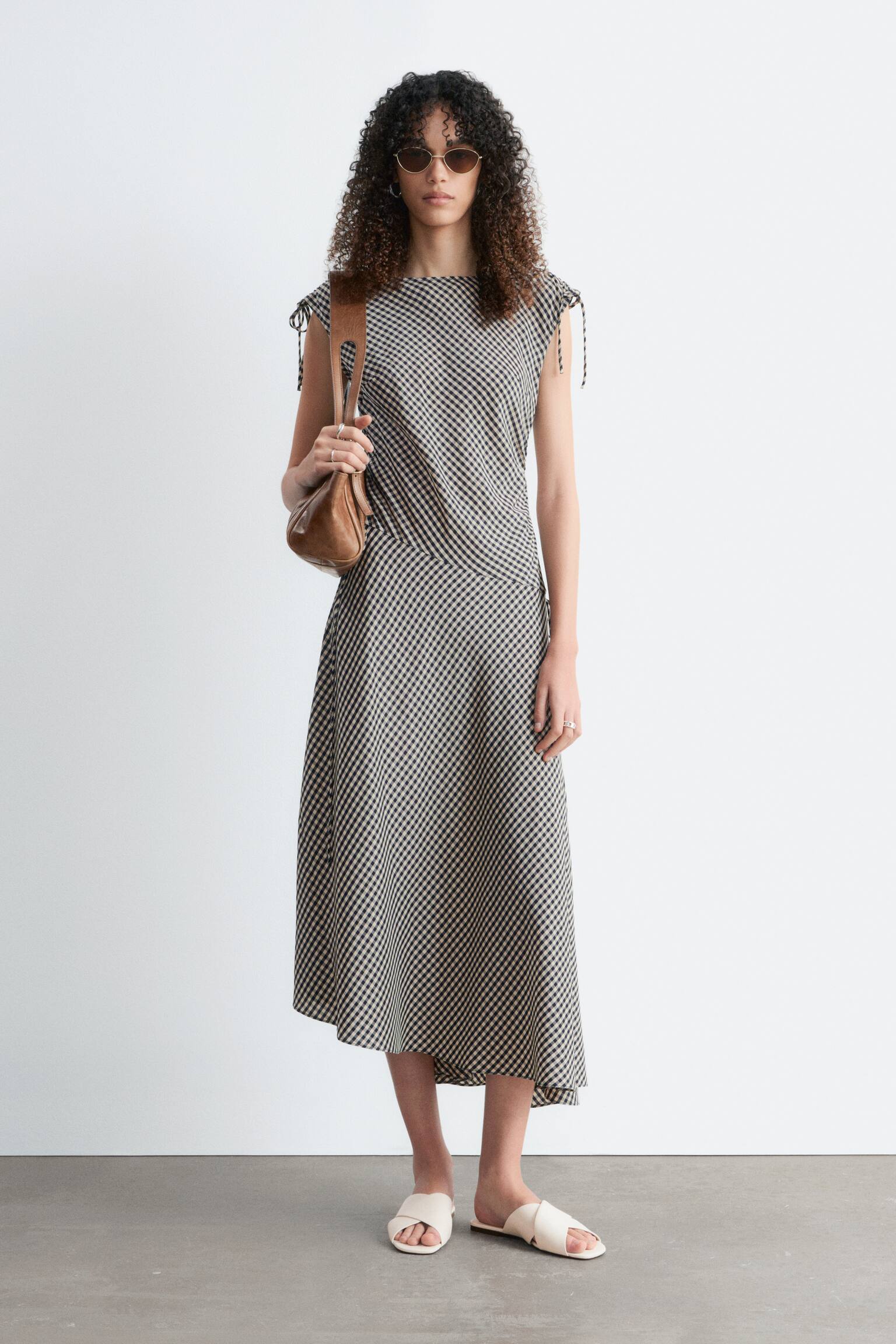 Crossover-sandaler - Crèmevit/Brun/Svart/Klarröd - 6