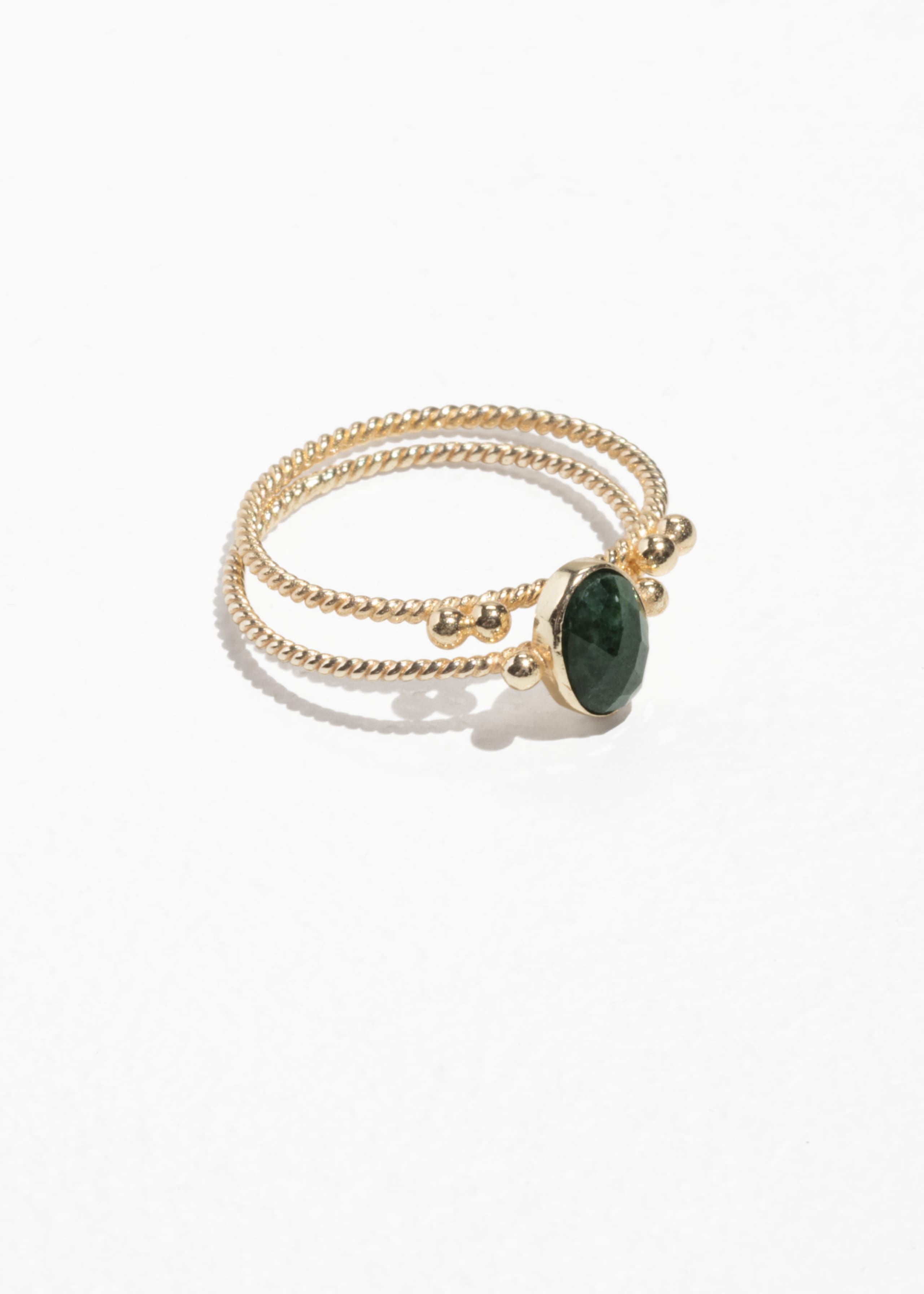 Ringset mit Schmuckstein - Dunkelgrün - Stillleben