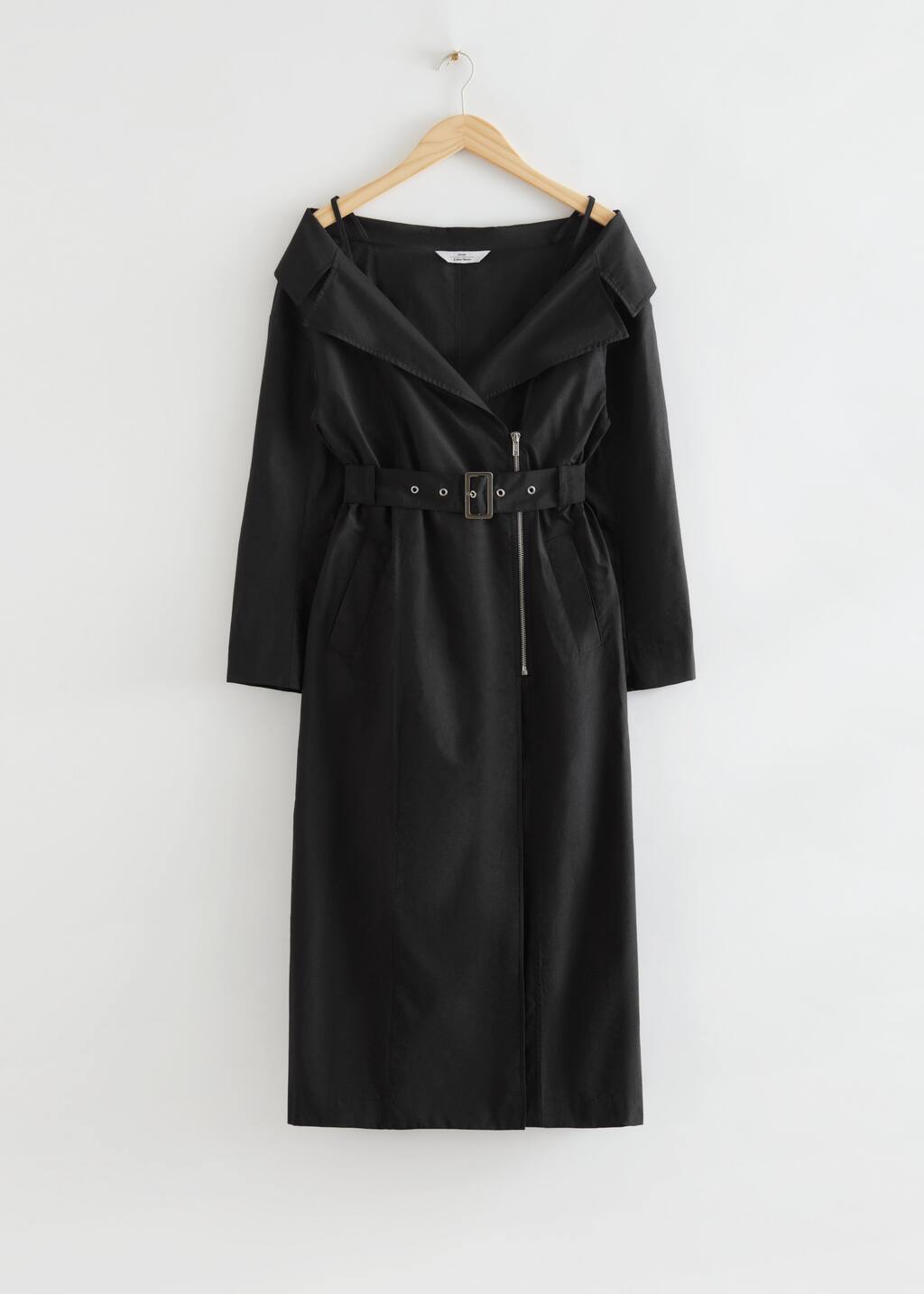 Robe portefeuille ceinturée à épaules dénudées - Noir - Still Life