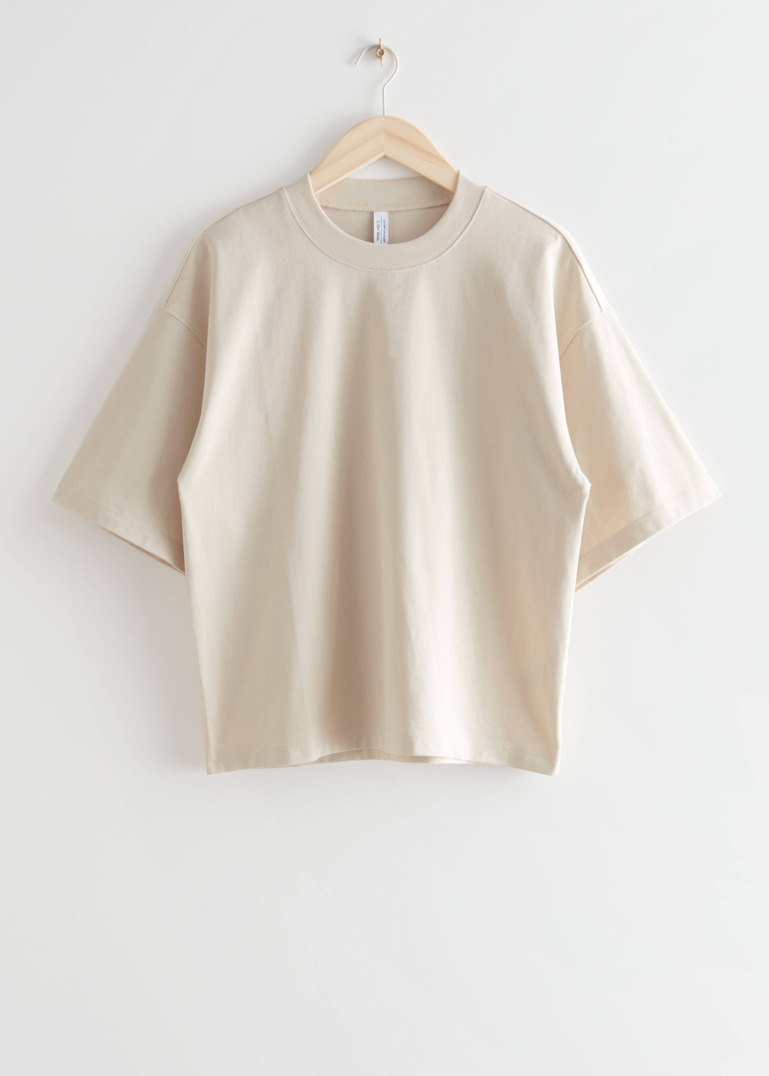 Boxy Crewneck TShirt - Light Beige - Natura morta