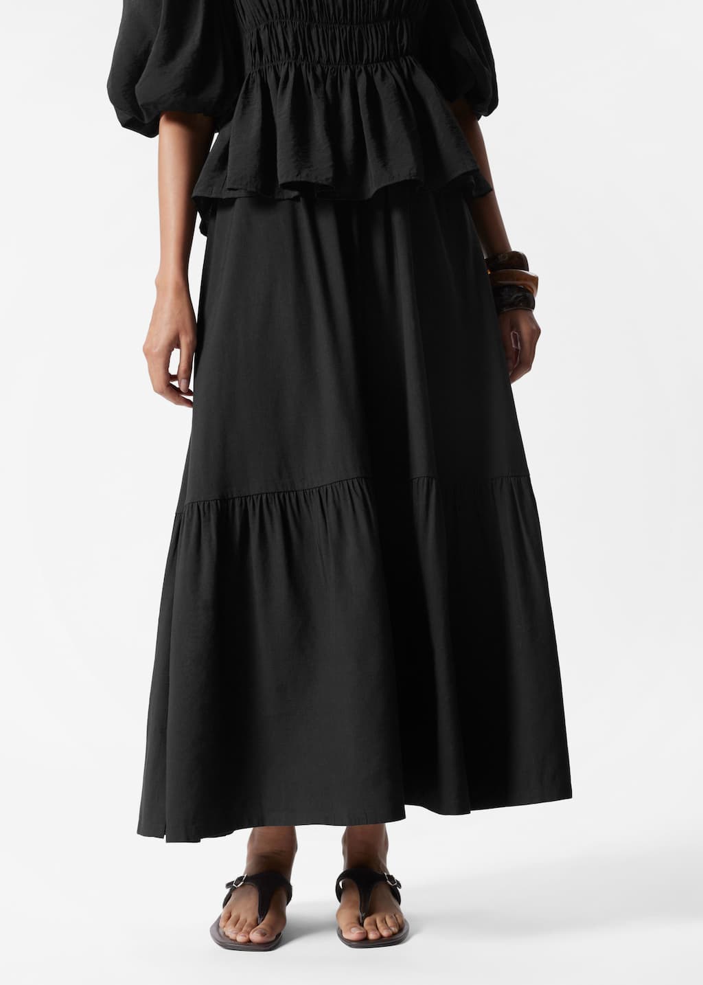 Image of Falda midi escalonada