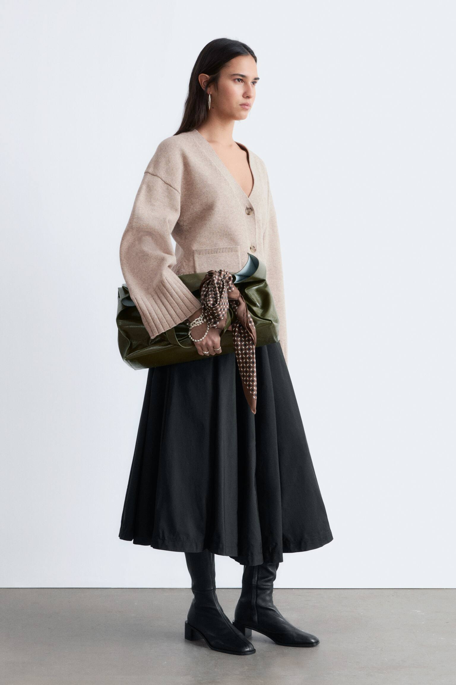 Tapered Knit Cardigan - בז'/אפור כהה/חום כהה - 6