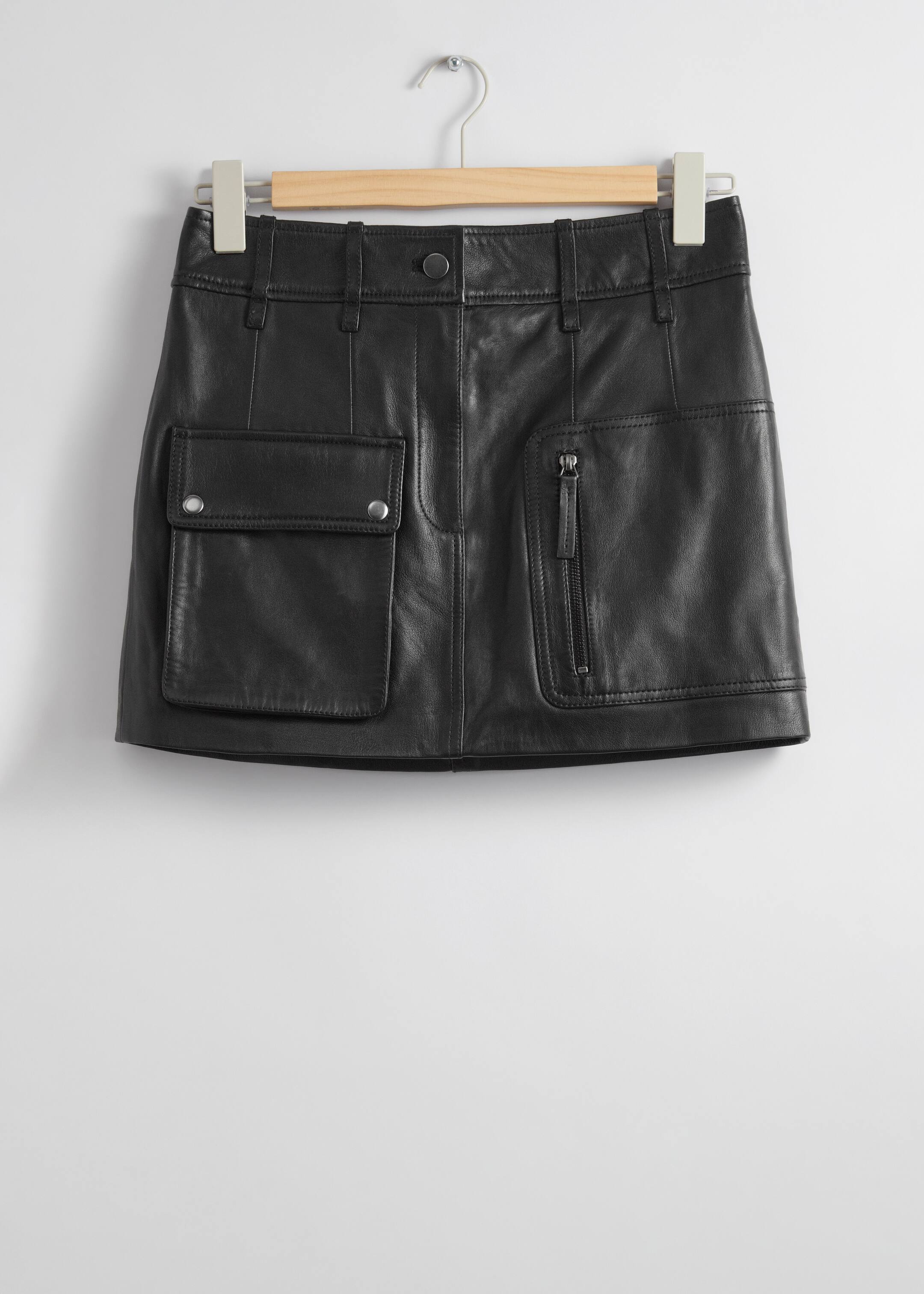 Ingrandisci l'immagine: Utility Leather Mini Skirt - Black - DONNA | H&M CH 1