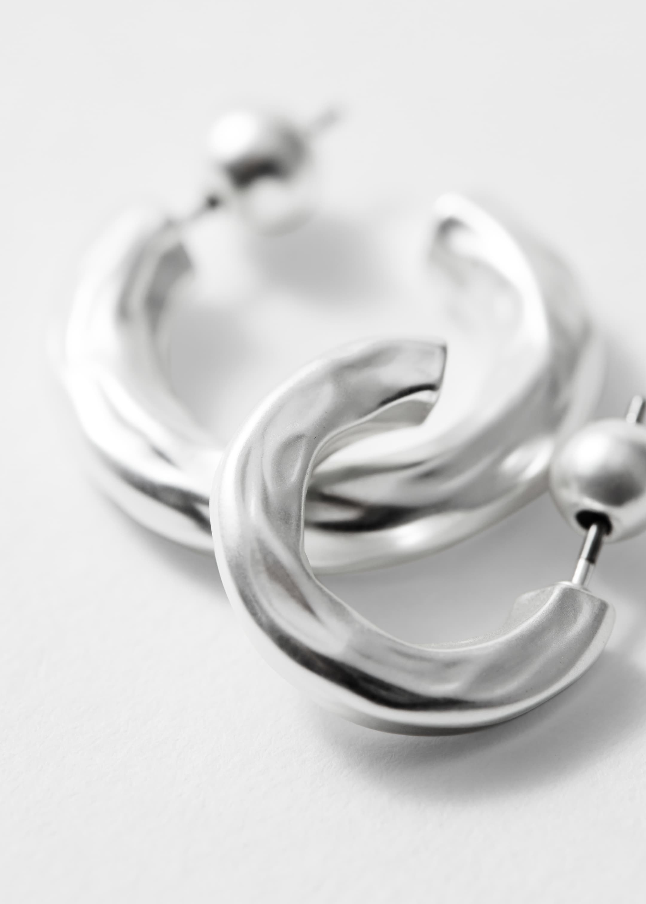 Größeres Bild anzeigen: Strukturierte Creolen im Set - Silber - Ladies | H&M AT 4