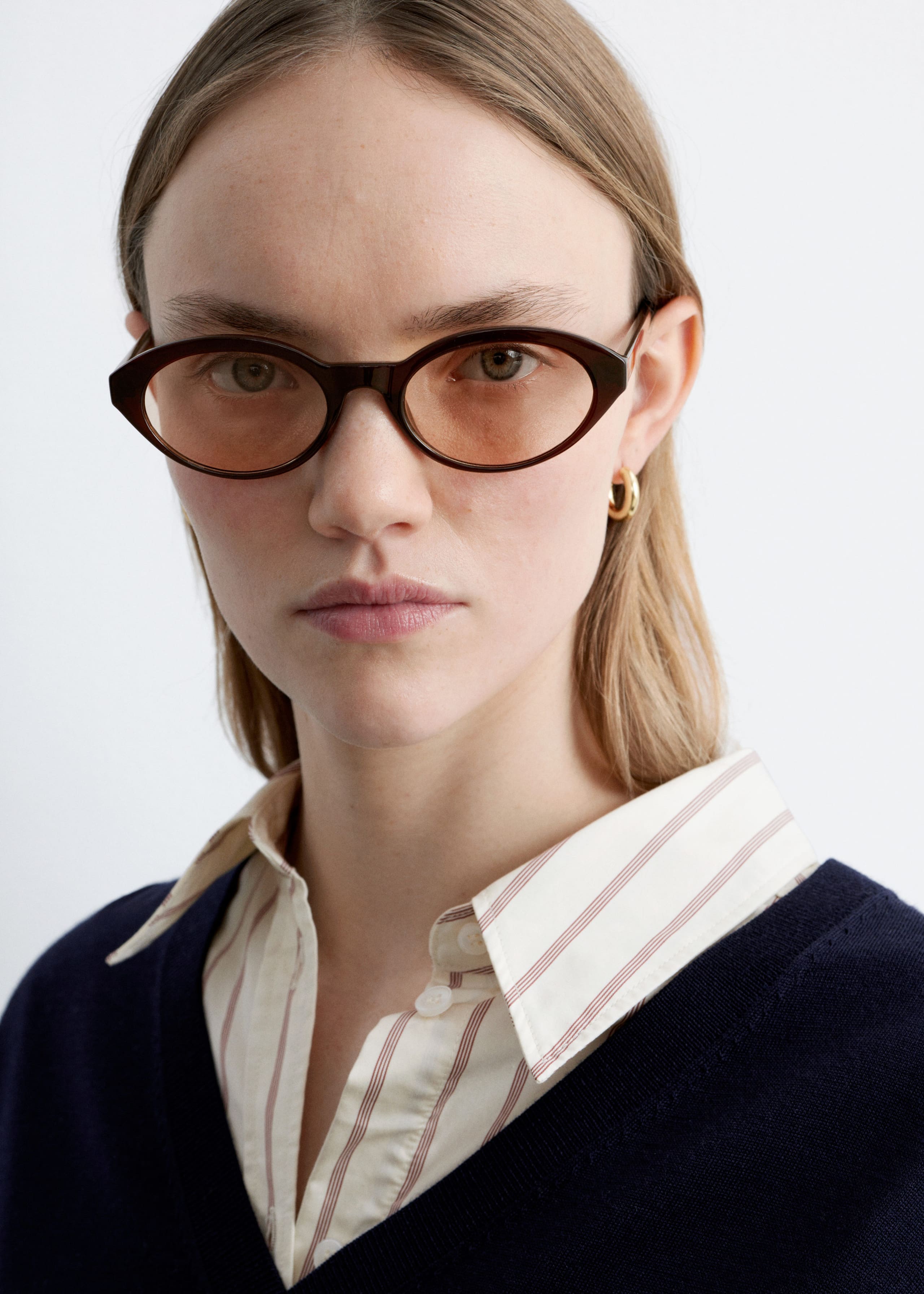 Image of Ovale Sonnenbrille