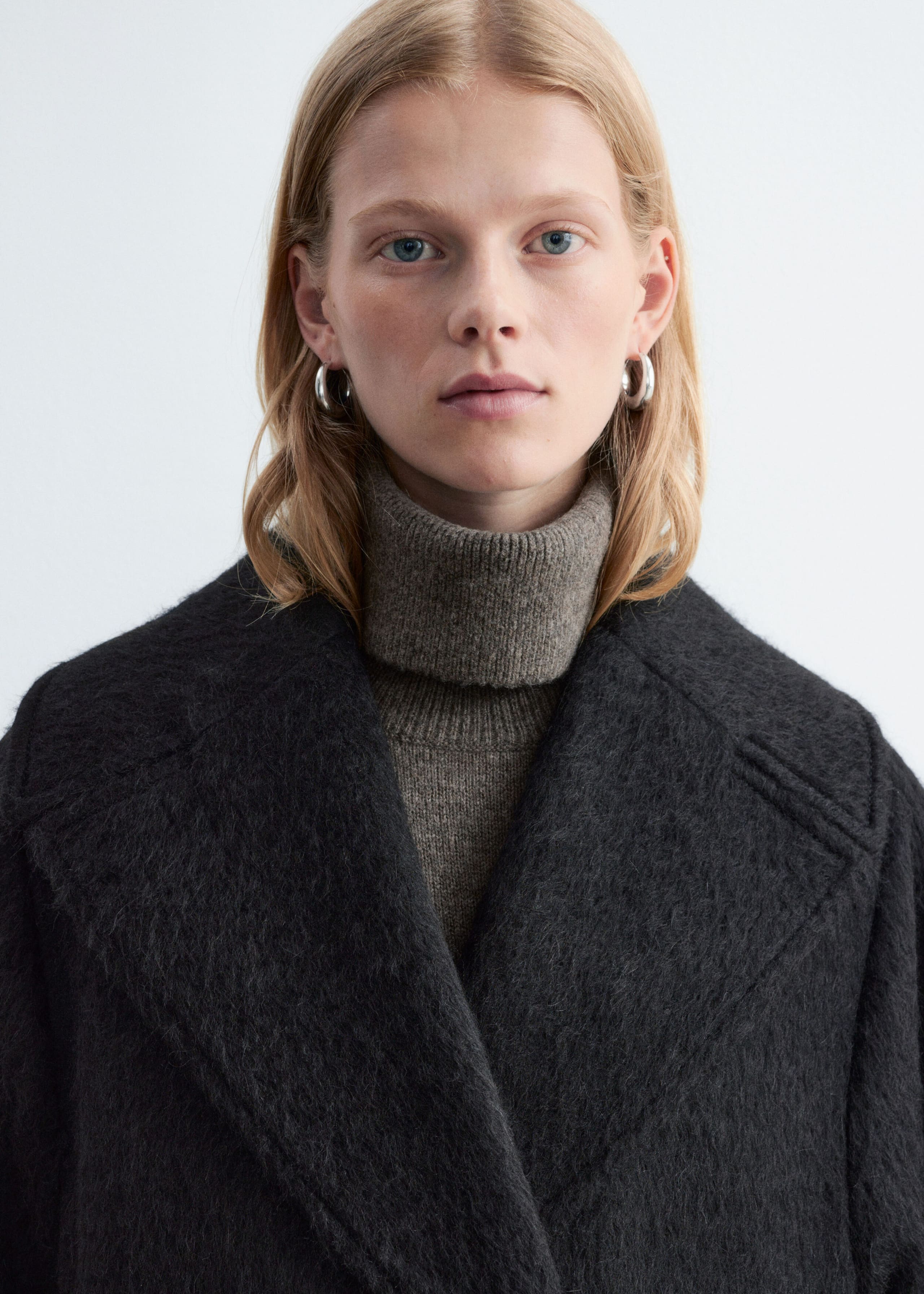 Oversized Wool Coat - Black - Lookbook