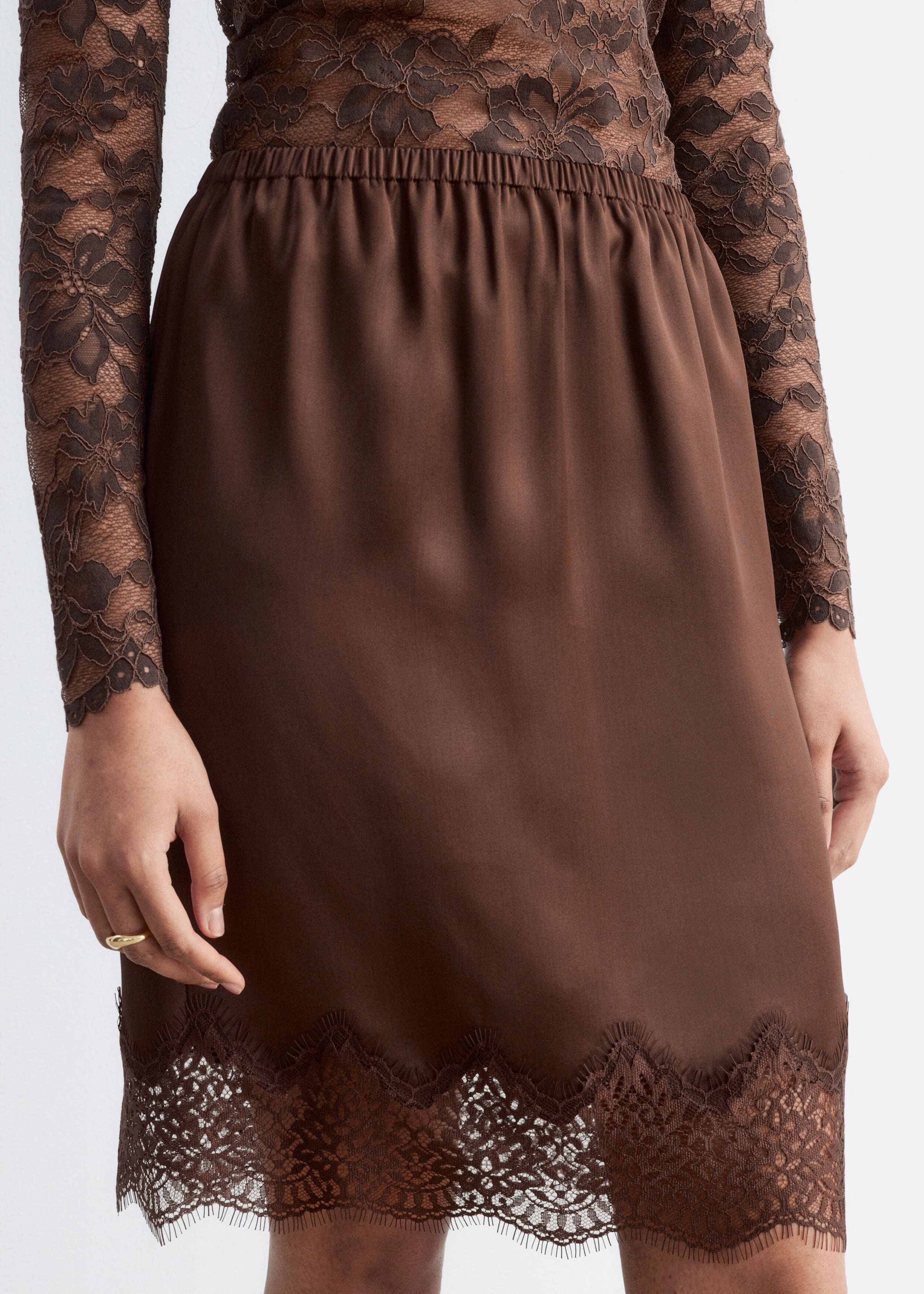 Lace-Trim Satin Skirt Brown