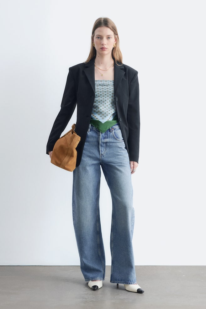 Jeans mit Barrel-Bein - Mittelblau/Vintage-Grau/Rot/Dunkelbraun/Hafer/Creme/Weiß/Schwarz/Hellblau/Mittelblau/Verwaschenes Pink - 1