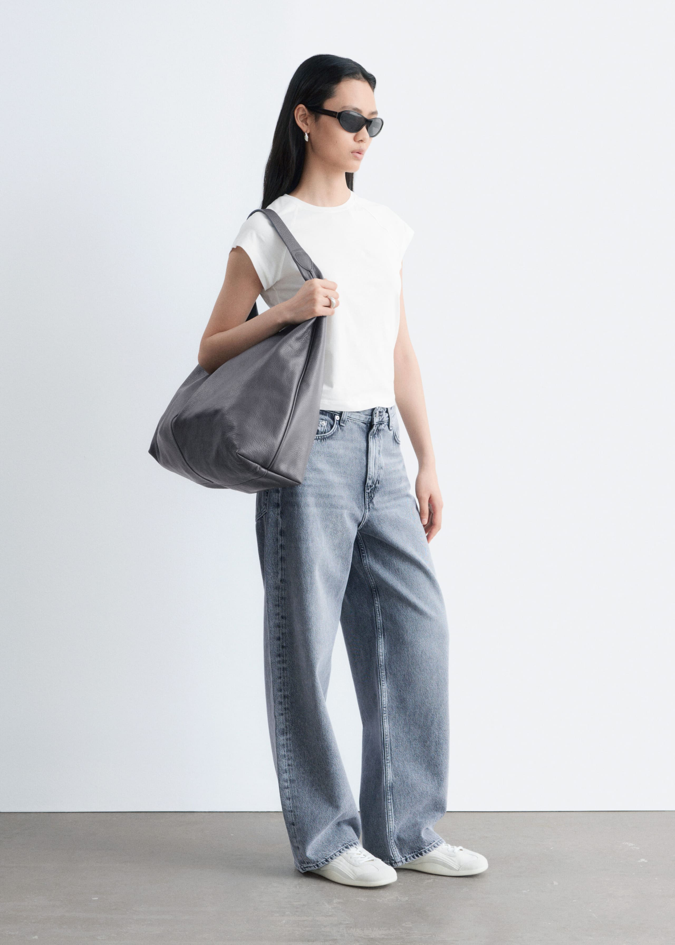 Image of Baggy Jeans